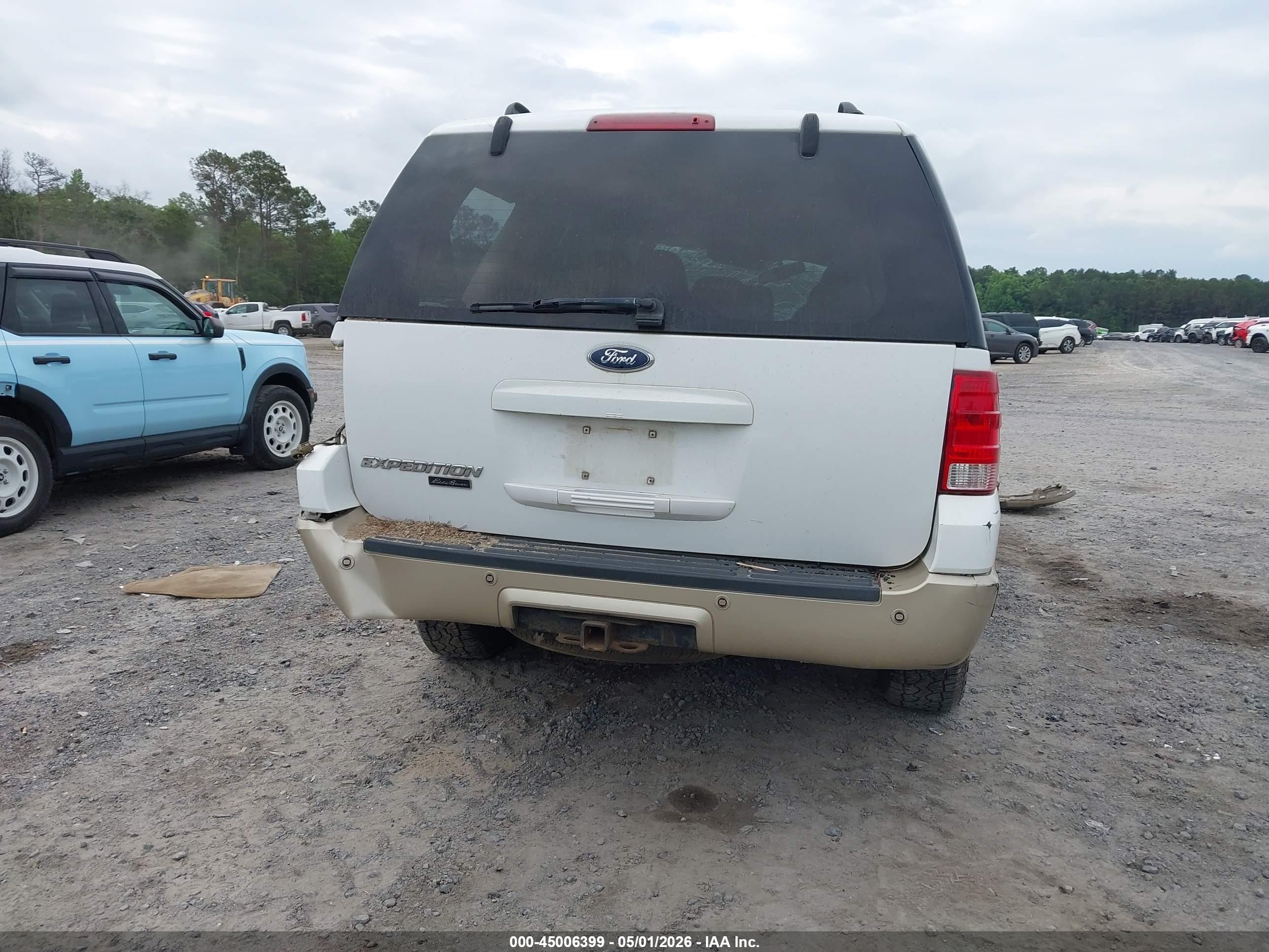 2006 Ford Expedition Eddie Bauer/king Ranch White vin: 1FMFU17526LB00156