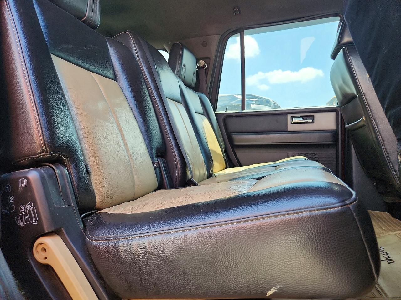 2007 Ford Expedition Eddie Bauer Maroon vin: 1FMFU17527LA77091