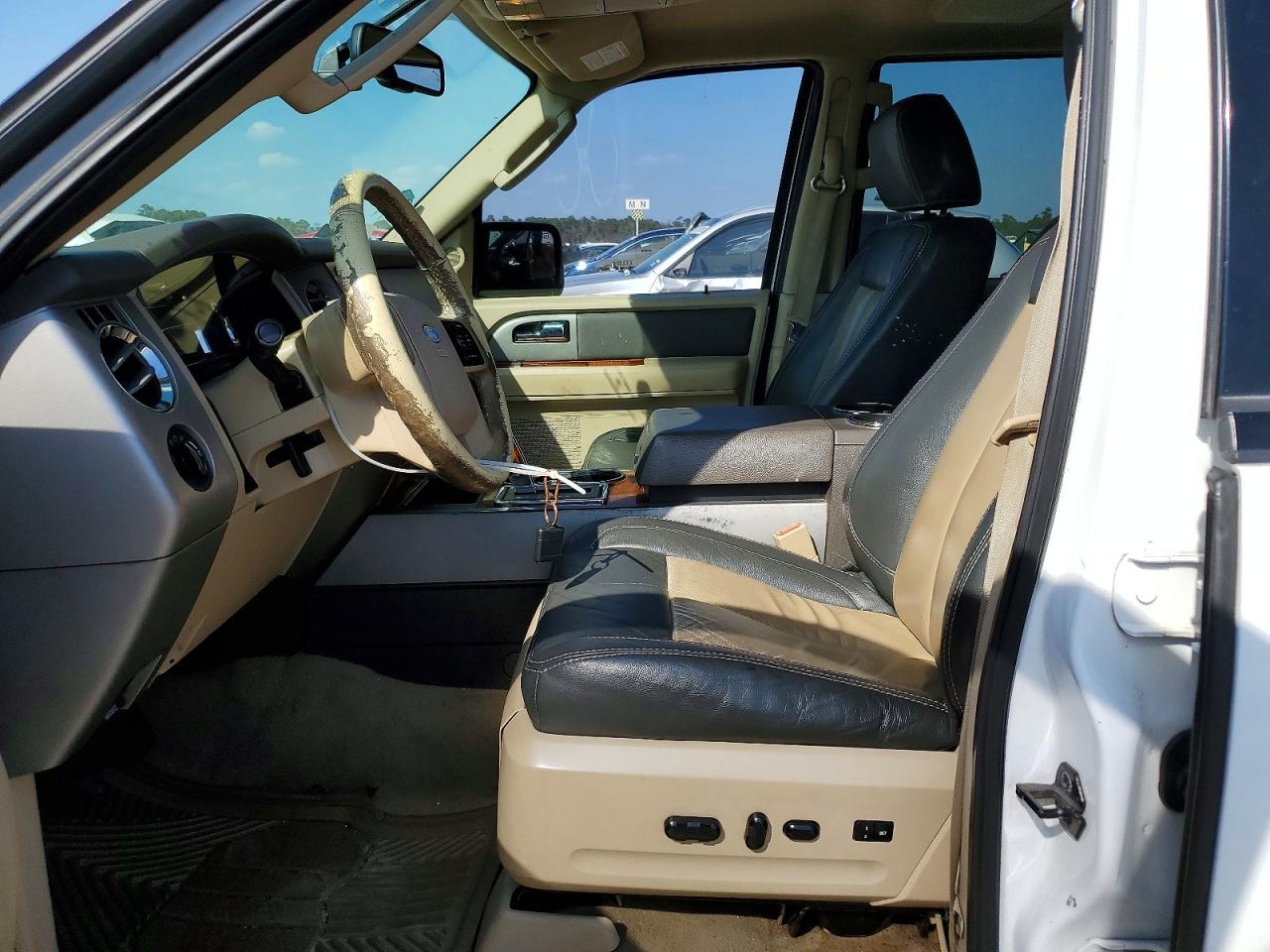 2007 Ford Expedition Eddie Bauer White vin: 1FMFU17547LA71454