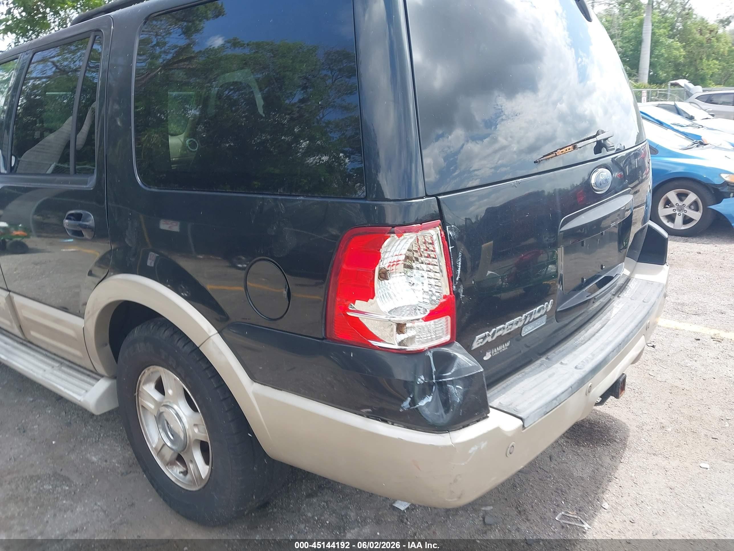 2006 Ford Expedition Eddie Bauer/king Ranch Black vin: 1FMFU17556LA78055