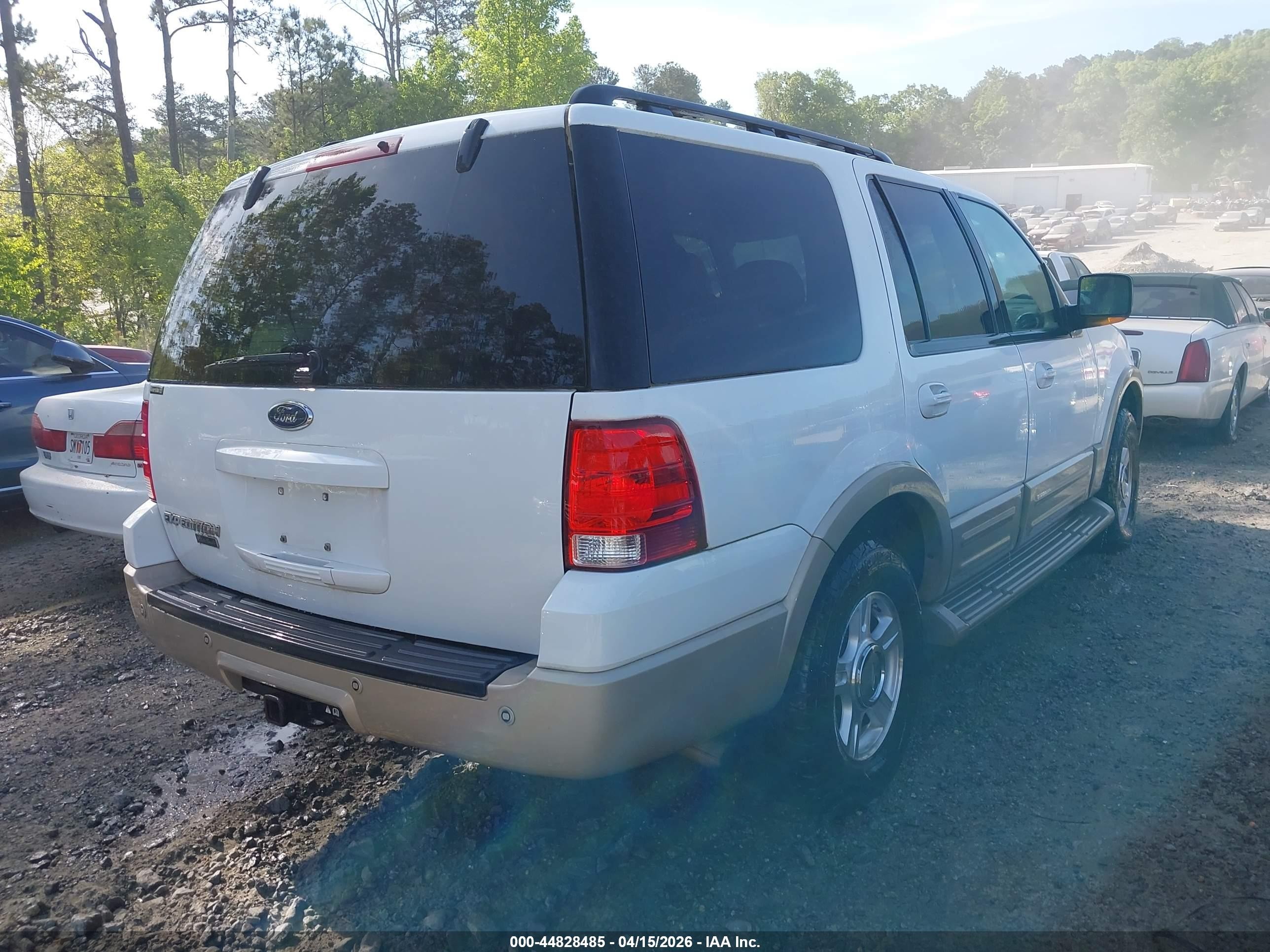 2006 Ford Expedition Eddie Bauer/king Ranch White vin: 1FMFU17556LA96863