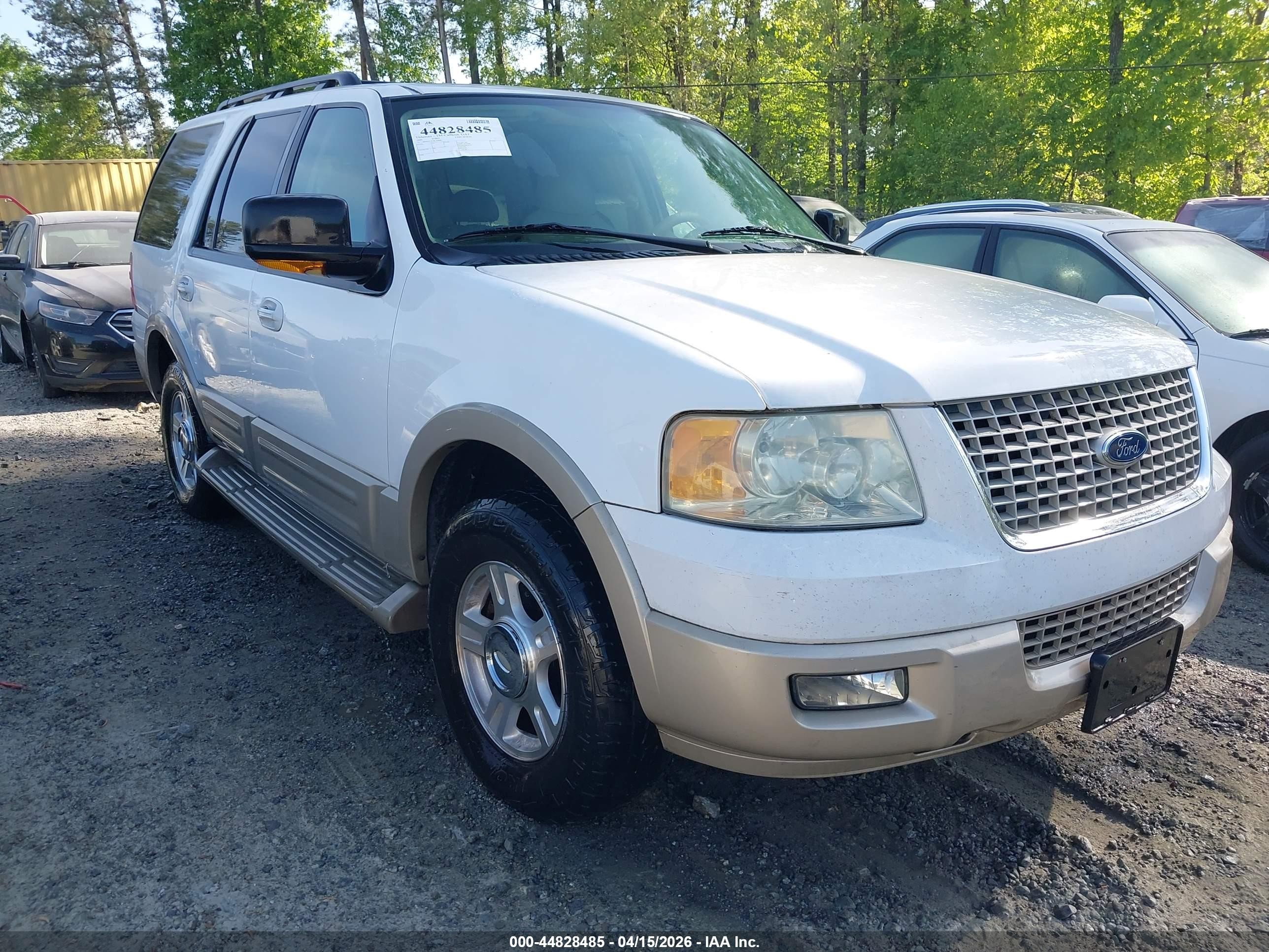 2006 Ford Expedition Eddie Bauer/king Ranch Белый vin: 1FMFU17556LA96863