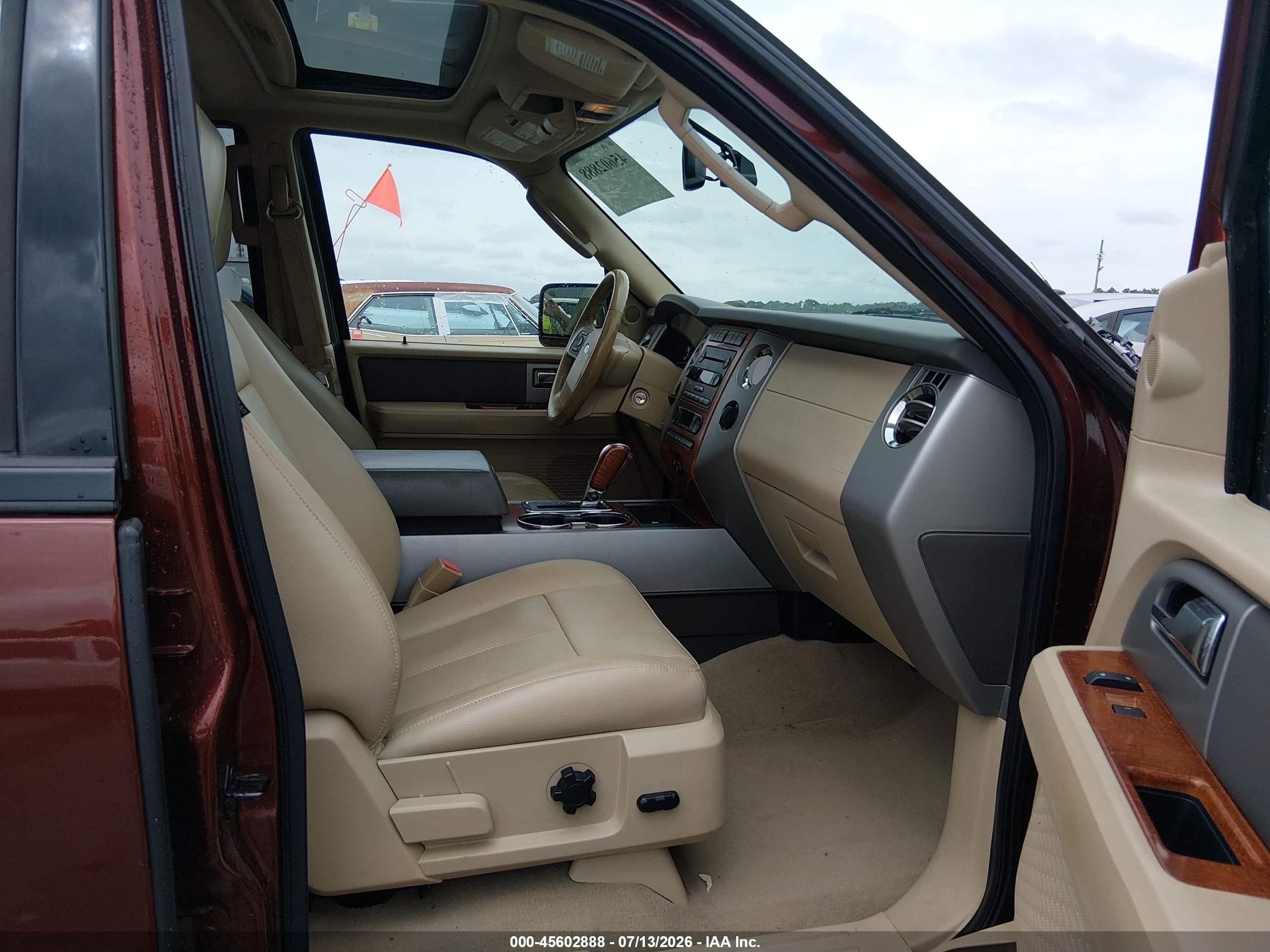 2007 Ford Expedition Eddie Bauer Красный vin: 1FMFU17557LA99277