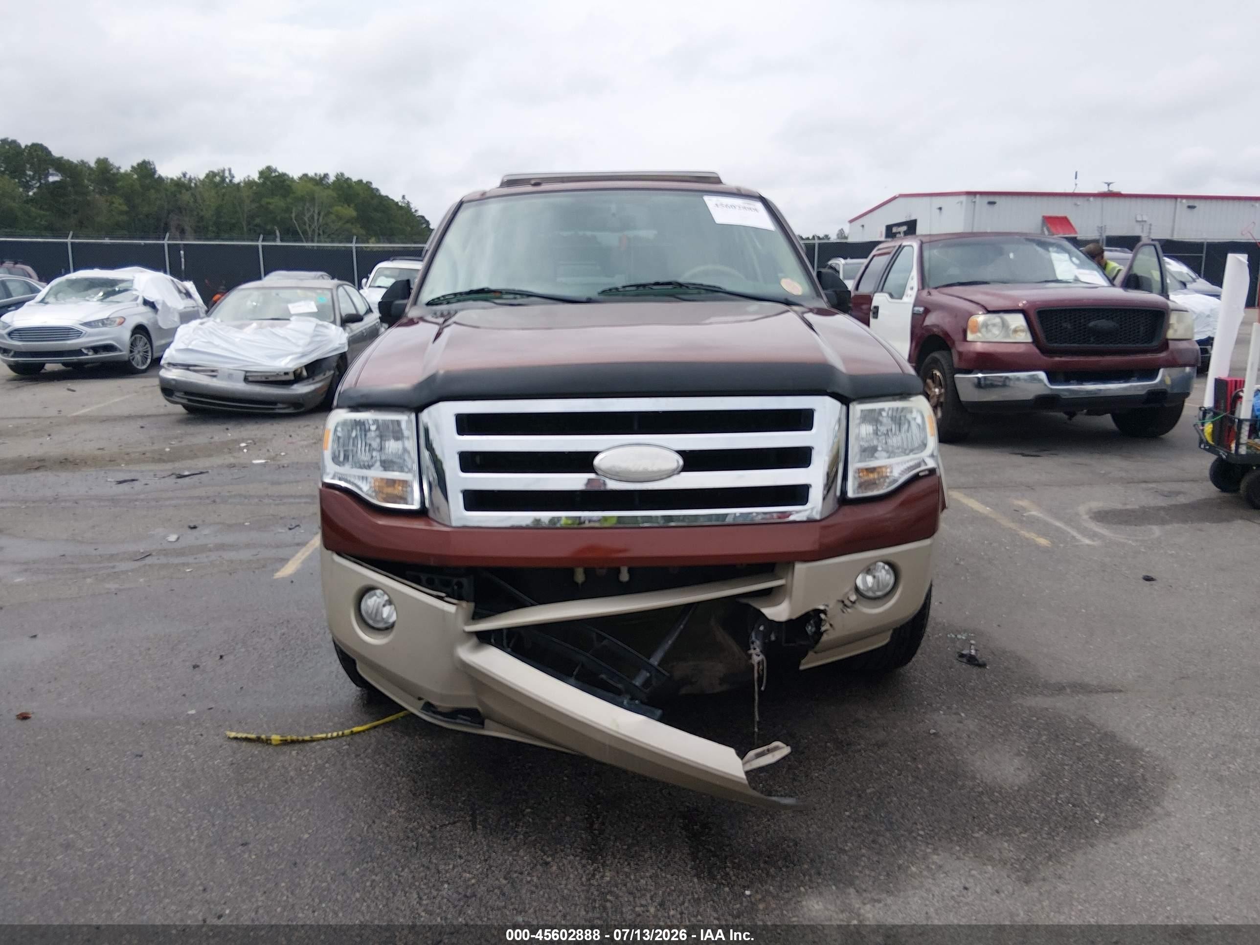 2007 Ford Expedition Eddie Bauer Красный vin: 1FMFU17557LA99277