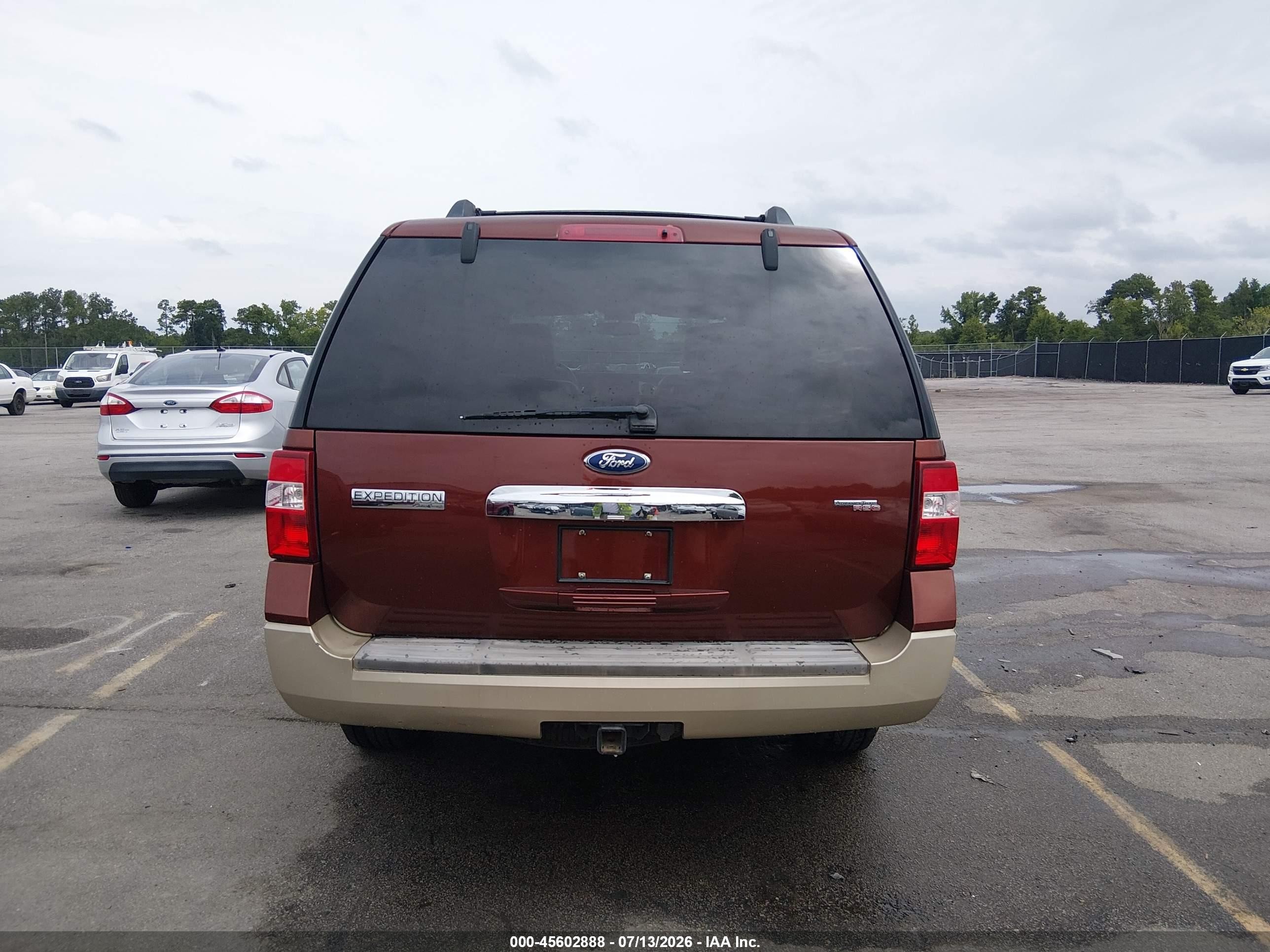 2007 Ford Expedition Eddie Bauer Красный vin: 1FMFU17557LA99277