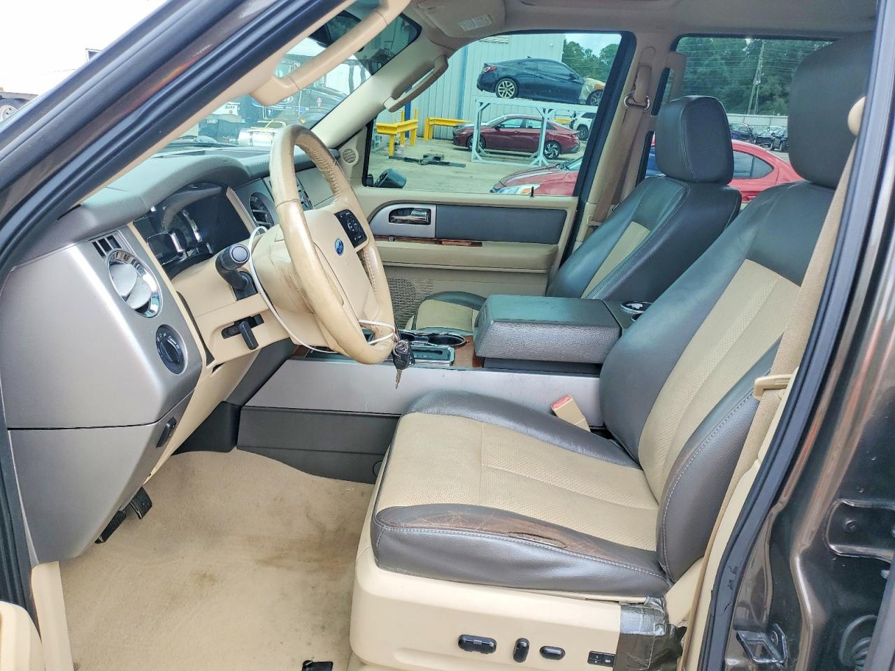 2008 Ford Expedition Eddie Bauer Коричневый vin: 1FMFU17558LA67852