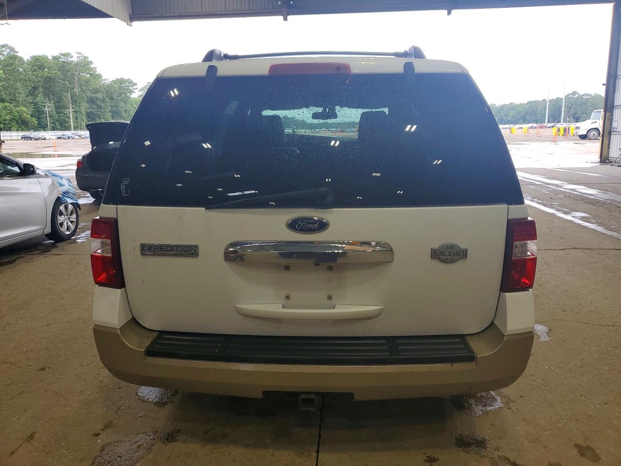 2009 Ford Expedition Eddie Bauer White vin: 1FMFU17559EA71647