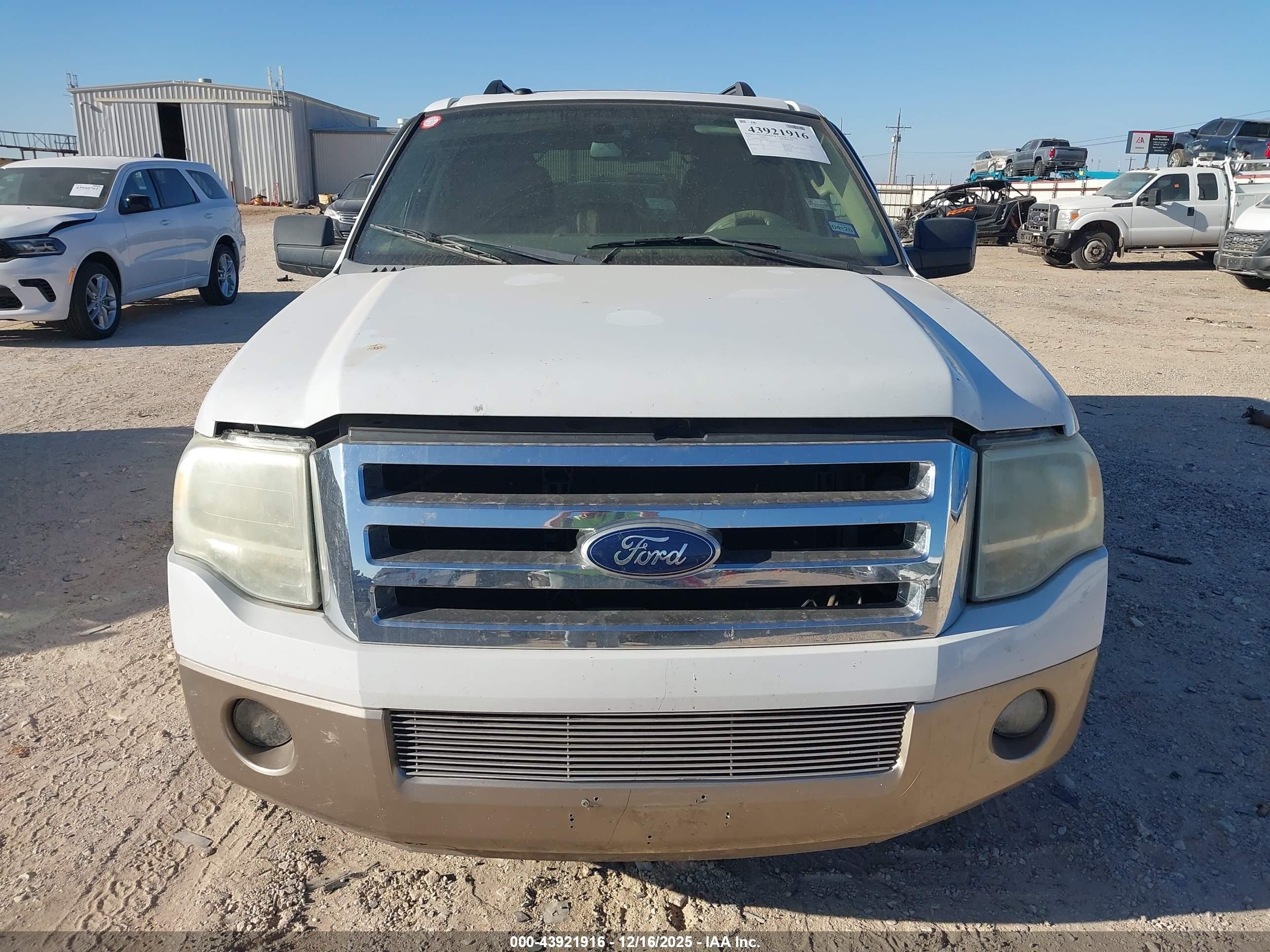 2009 Ford Expedition Eddie Bauer White vin: 1FMFU17559LA12917
