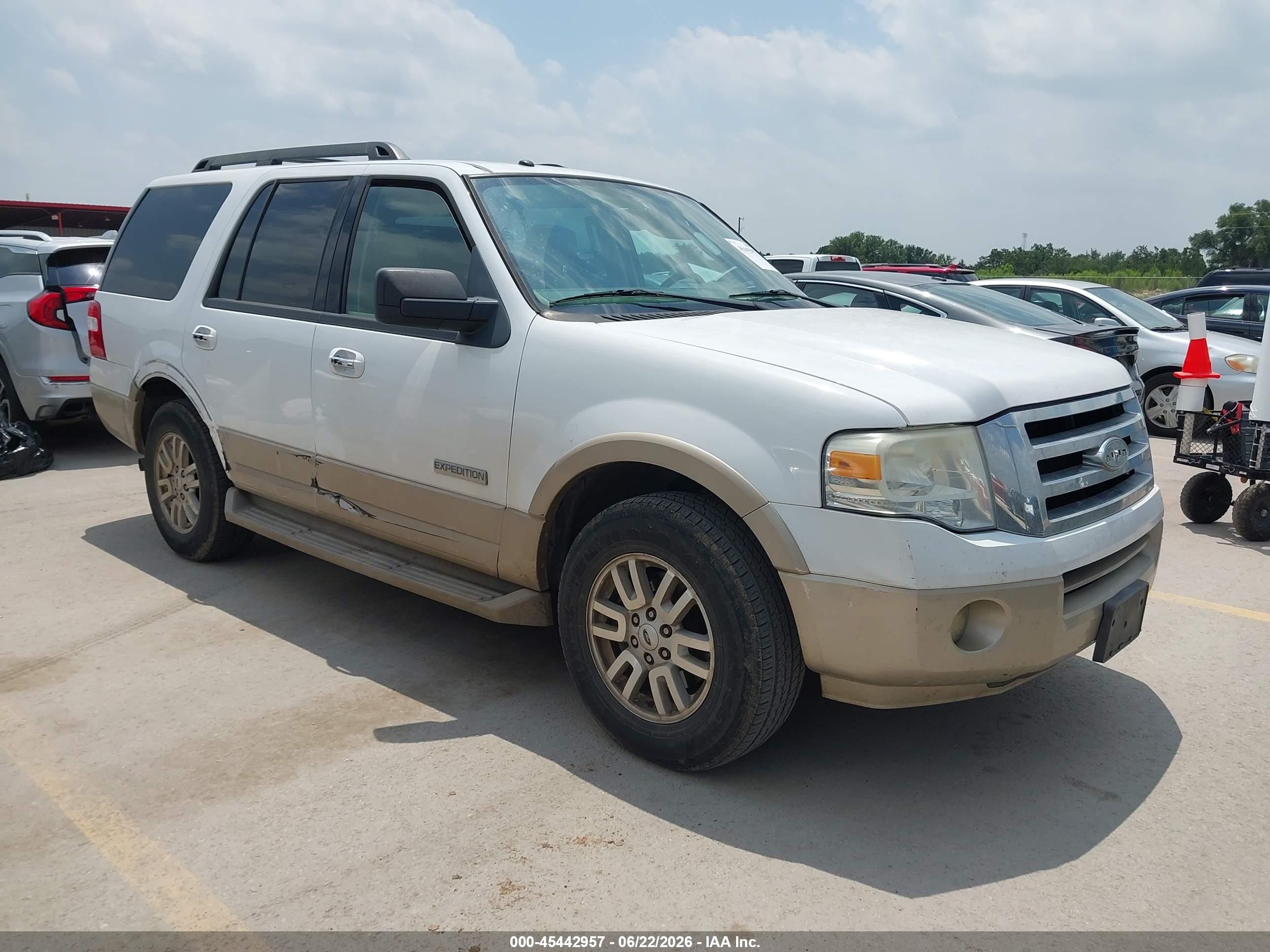 2007 Ford Expedition Eddie Bauer White vin: 1FMFU17567LA66529