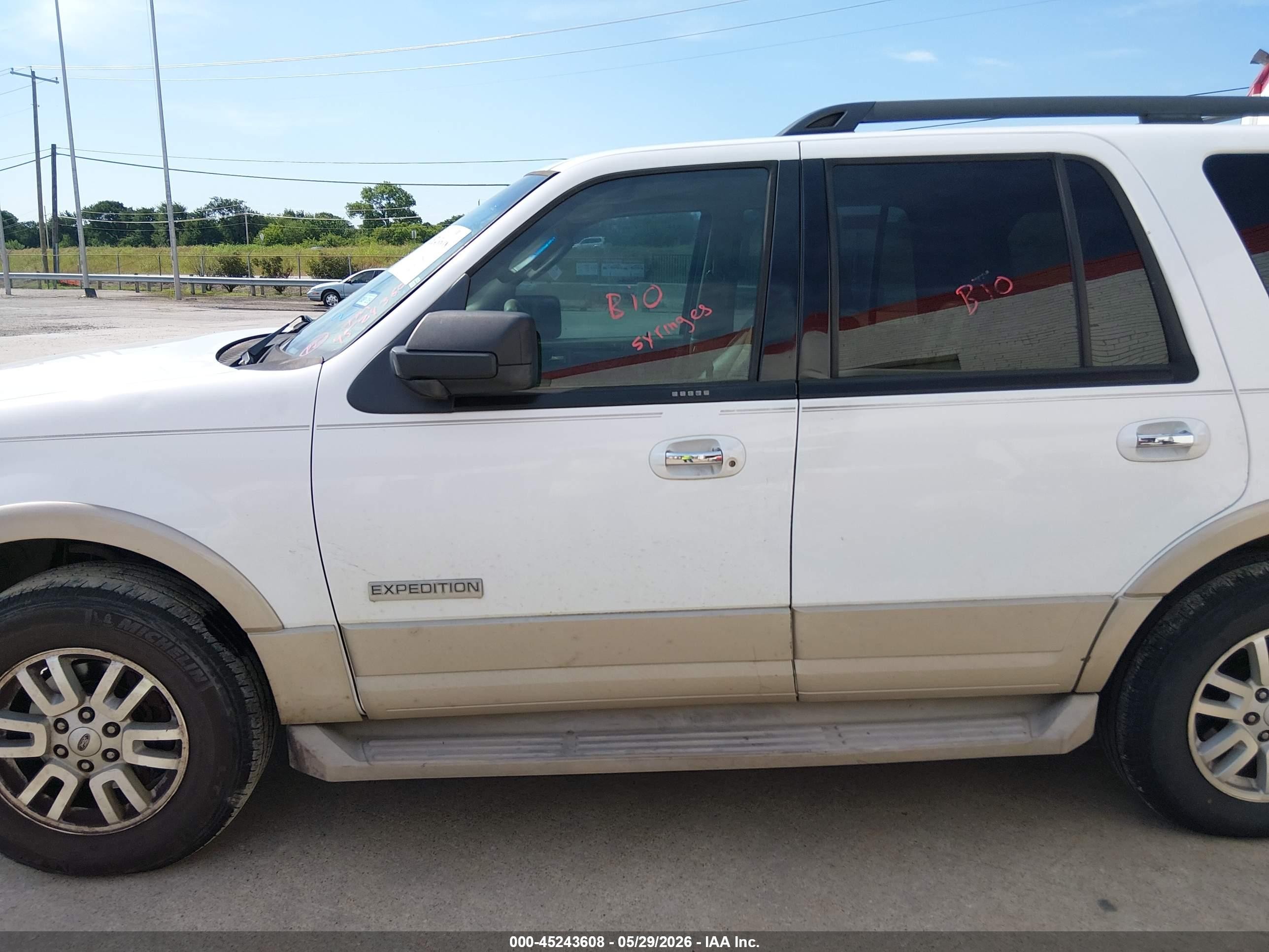 2007 Ford Expedition Eddie Bauer White vin: 1FMFU17567LA73609