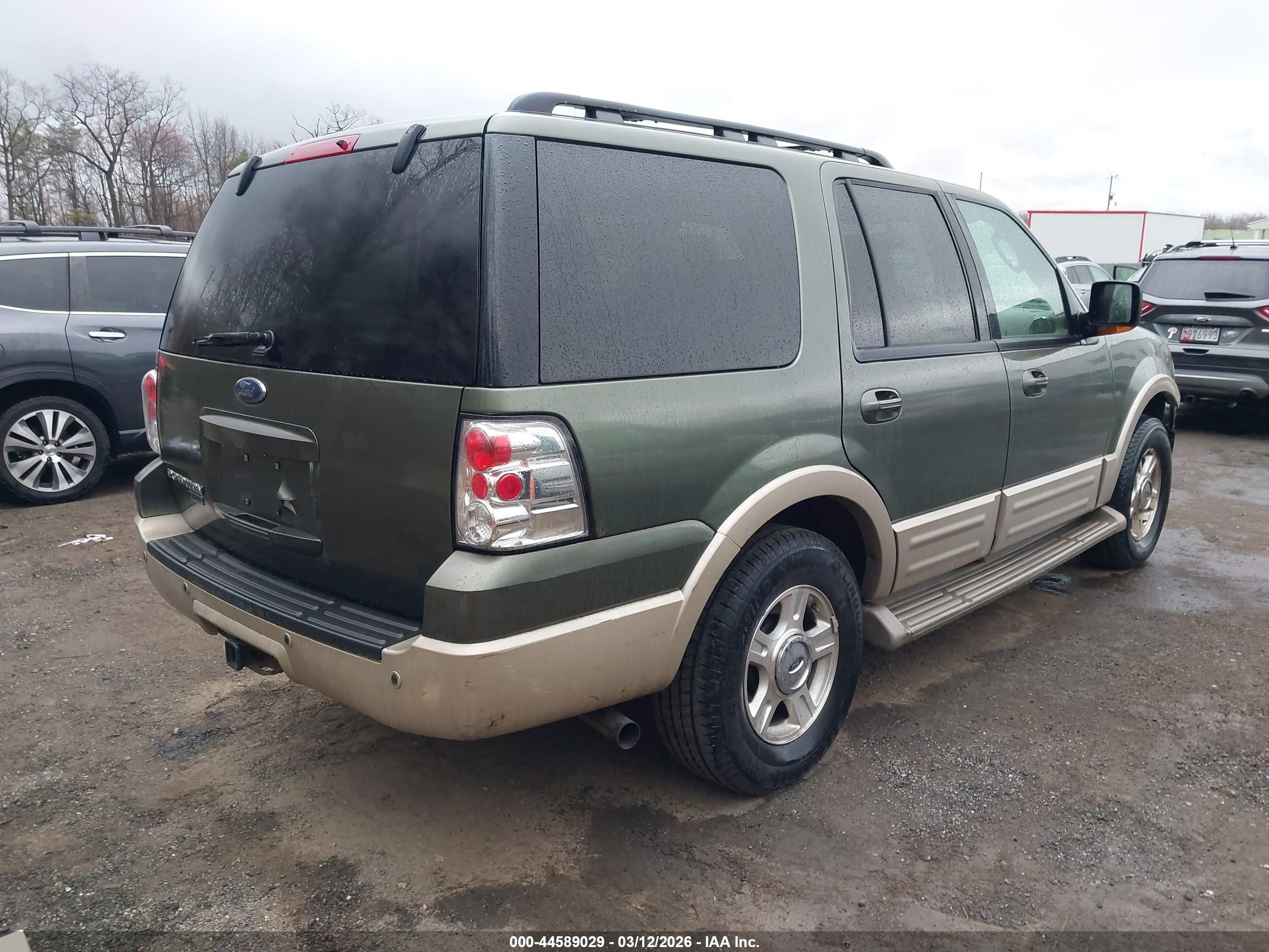 2005 Ford Expedition Eddie Bauer/king Ranch Green vin: 1FMFU17575LA69727