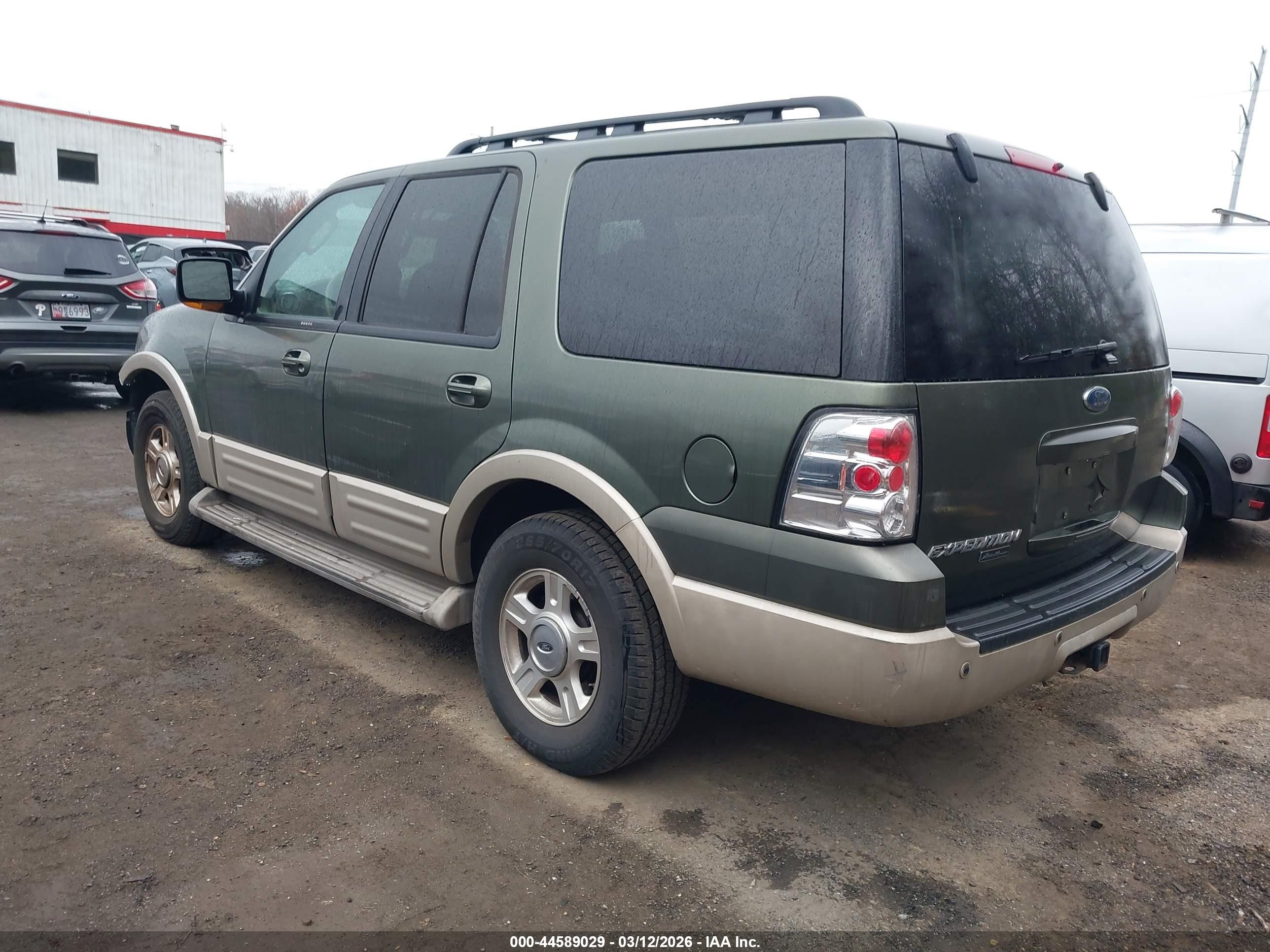 2005 Ford Expedition Eddie Bauer/king Ranch Green vin: 1FMFU17575LA69727