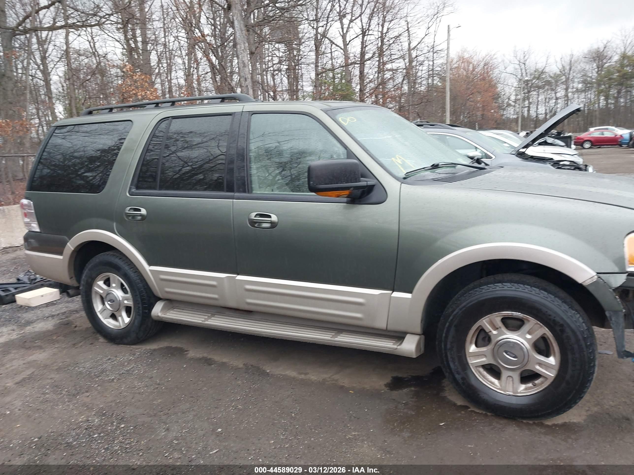 2005 Ford Expedition Eddie Bauer/king Ranch Green vin: 1FMFU17575LA69727