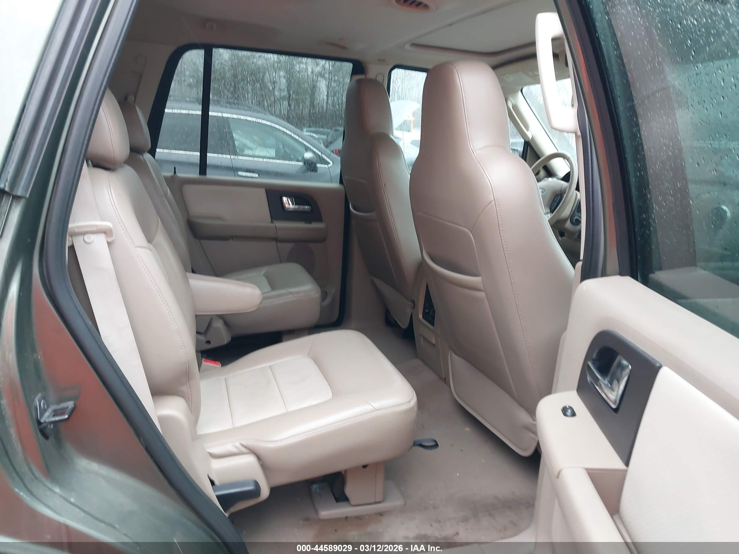 2005 Ford Expedition Eddie Bauer/king Ranch Green vin: 1FMFU17575LA69727