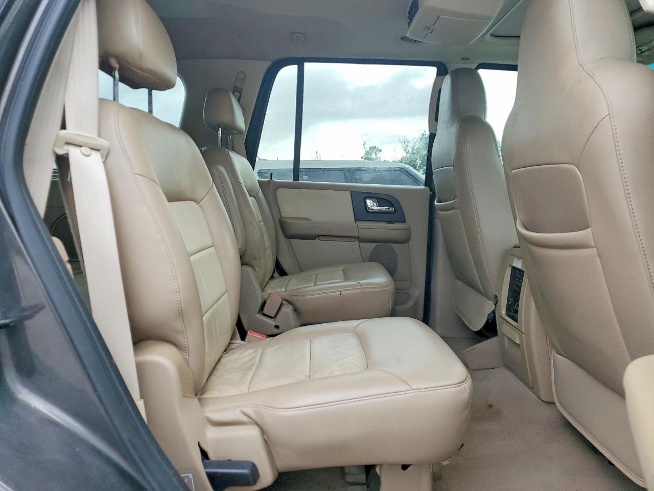 2005 Ford Expedition Eddie Bauer Серый vin: 1FMFU17585LA97617