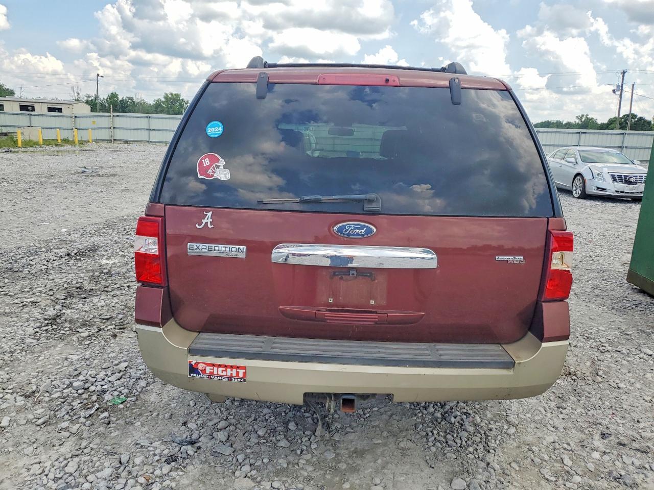 2007 Ford Expedition Eddie Bauer Brown vin: 1FMFU17587LA60232