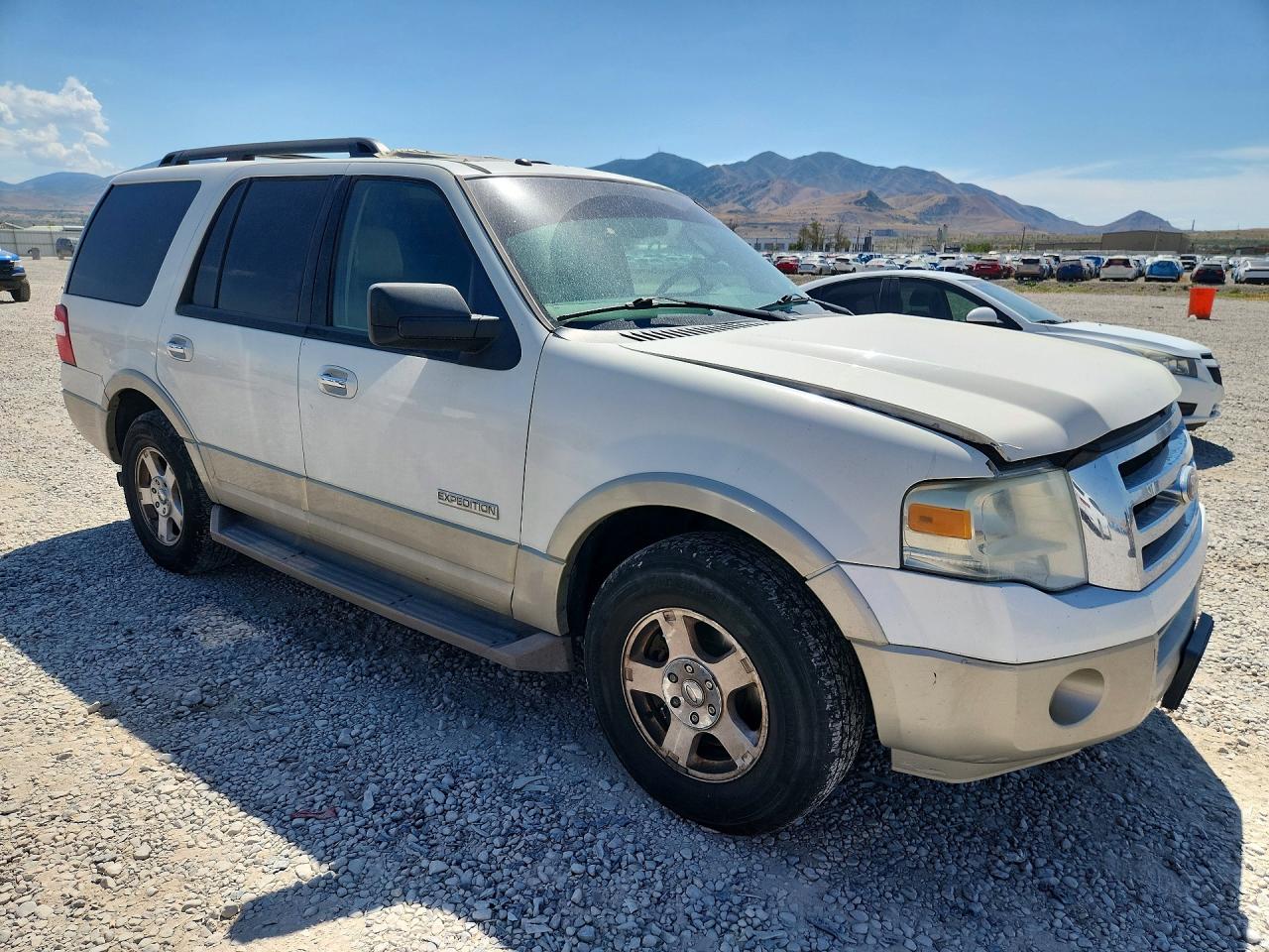 2008 Ford Expedition Eddie Bauer White vin: 1FMFU17588LA40824