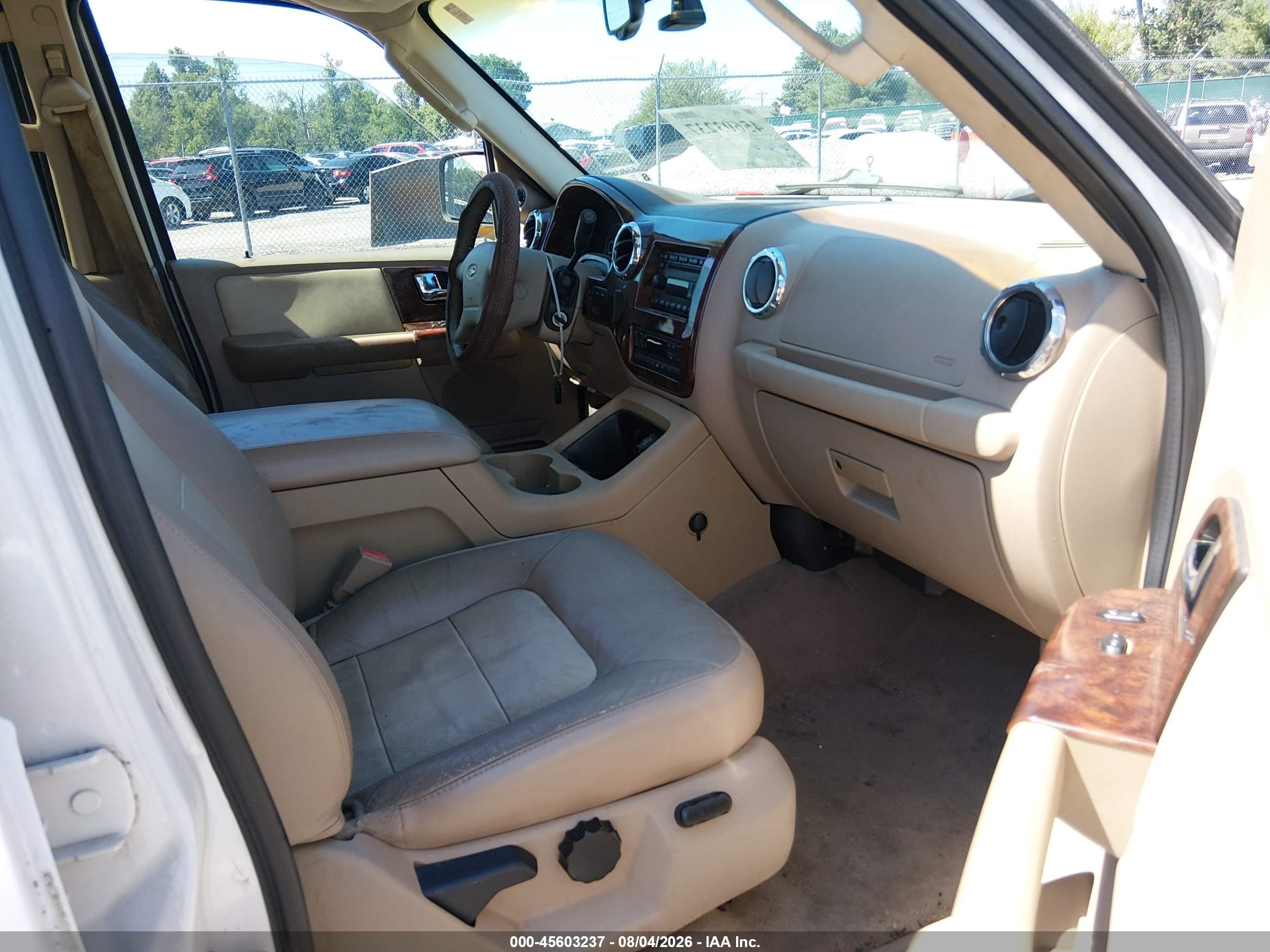 2005 Ford Expedition Eddie Bauer/king Ranch White vin: 1FMFU17595LA82236