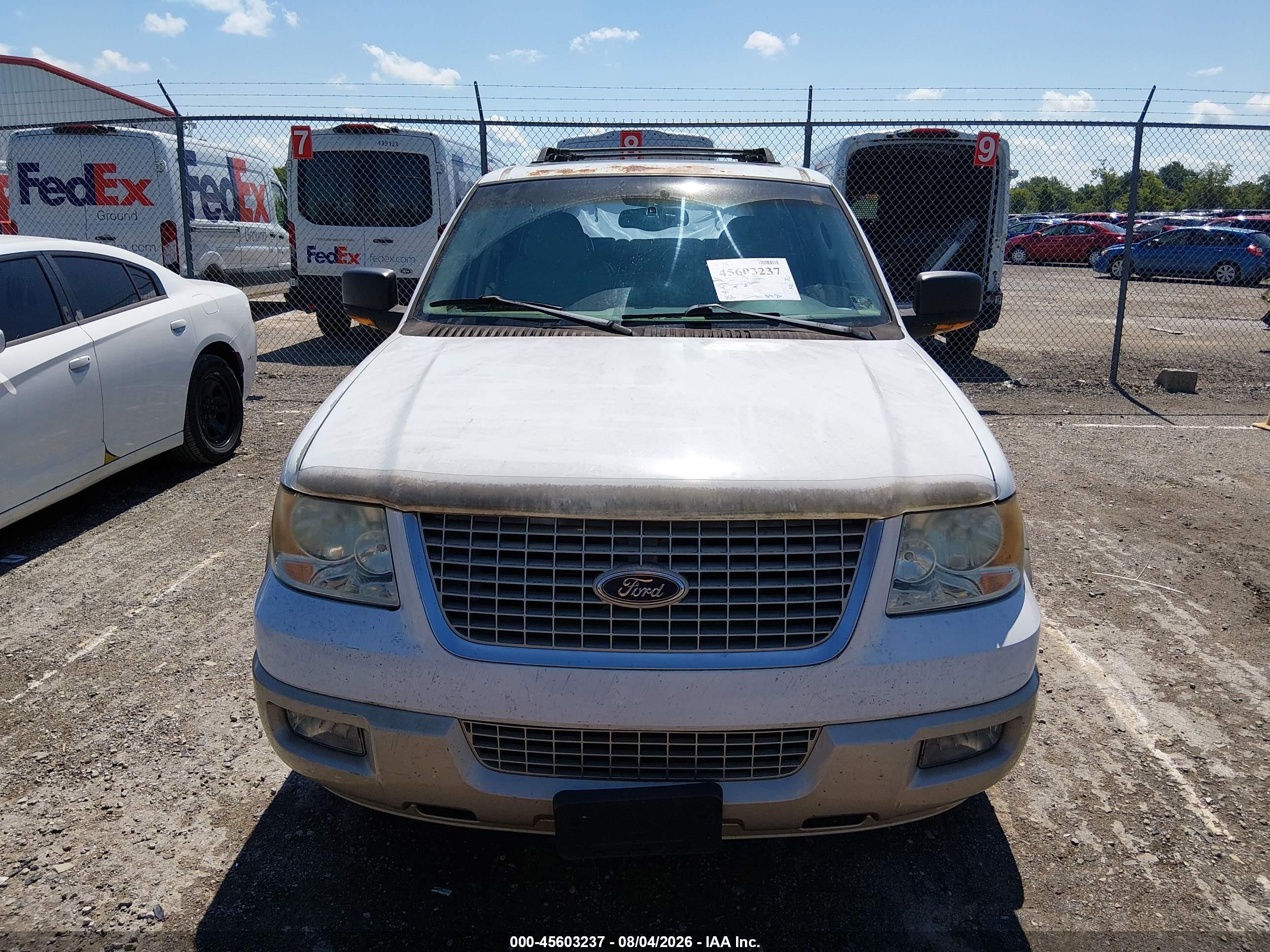 2005 Ford Expedition Eddie Bauer/king Ranch White vin: 1FMFU17595LA82236
