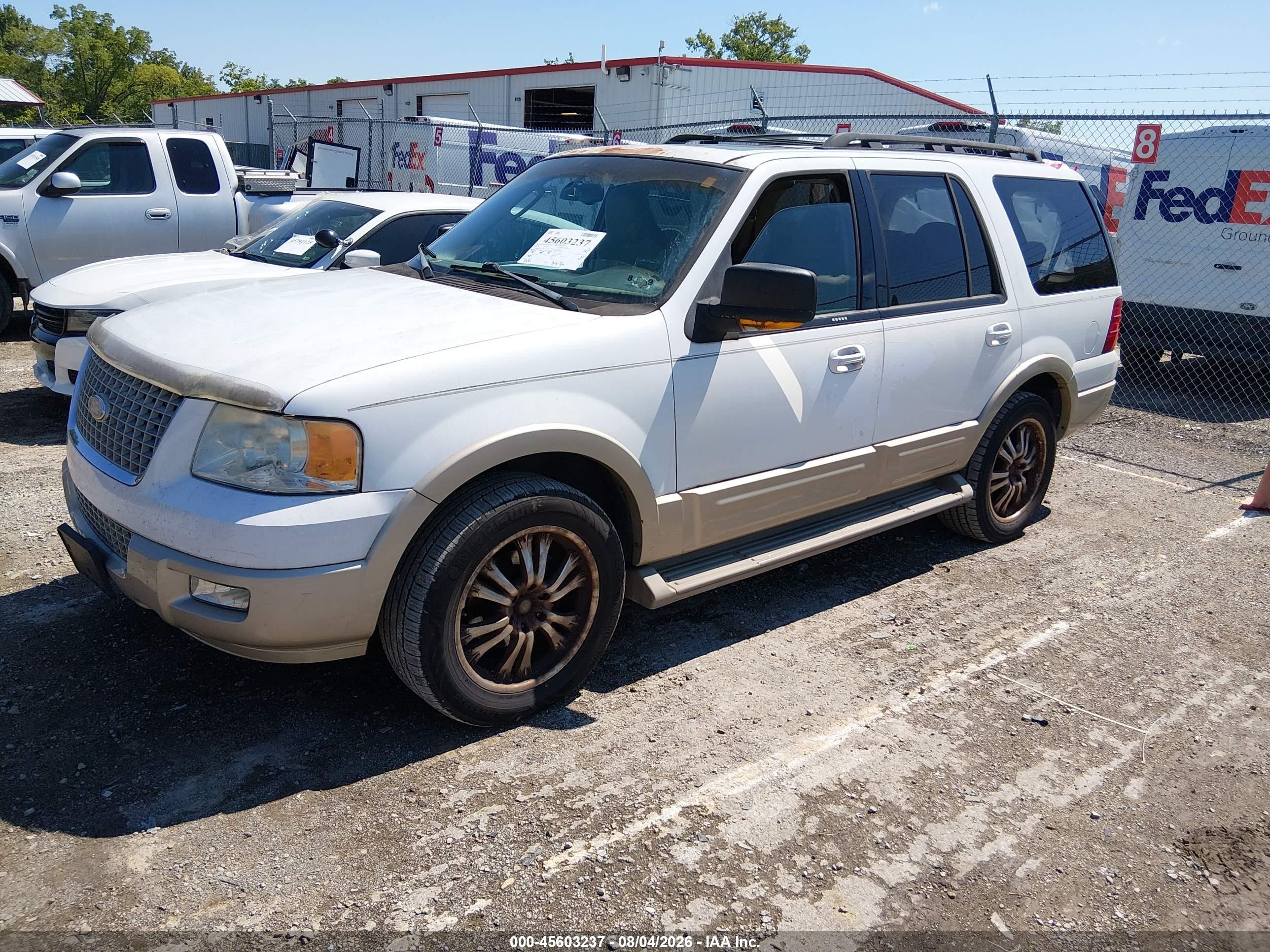 2005 Ford Expedition Eddie Bauer/king Ranch White vin: 1FMFU17595LA82236