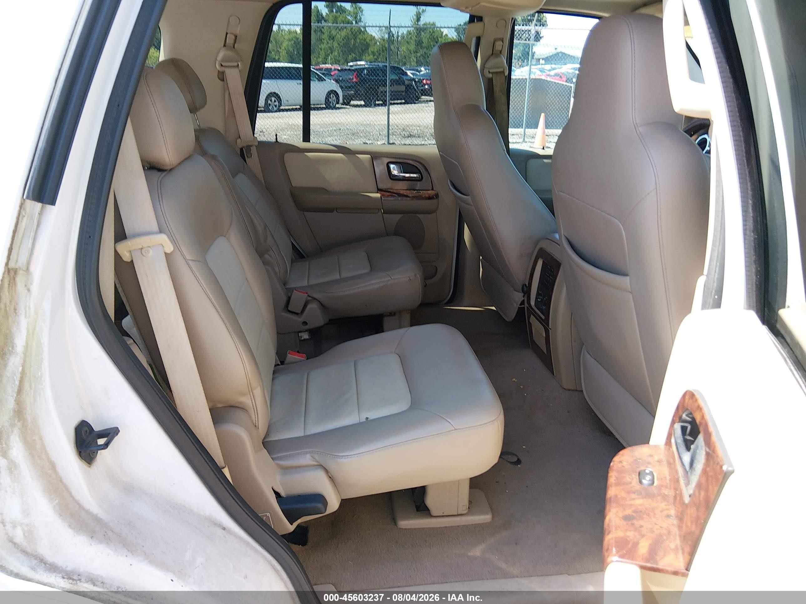 2005 Ford Expedition Eddie Bauer/king Ranch White vin: 1FMFU17595LA82236