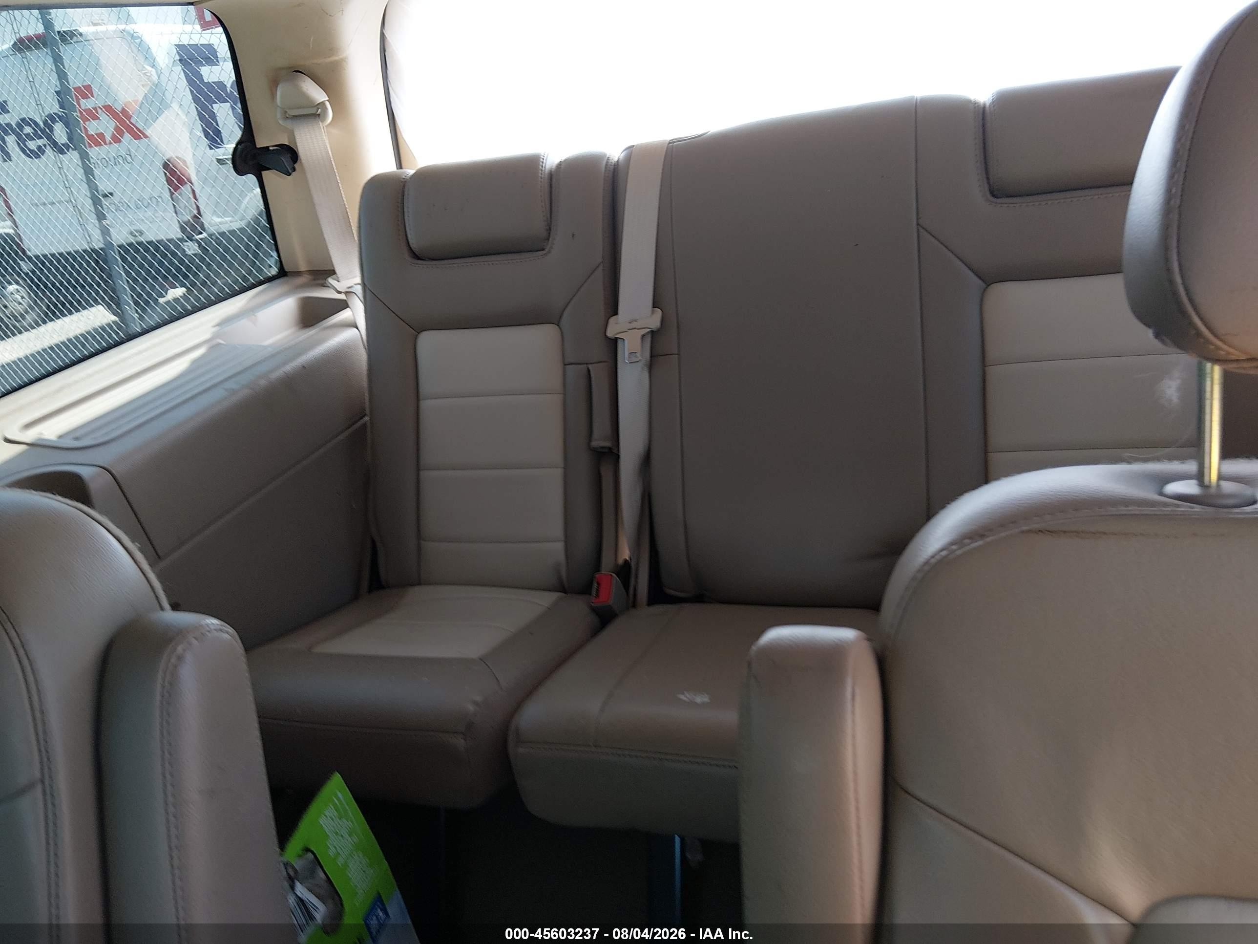2005 Ford Expedition Eddie Bauer/king Ranch White vin: 1FMFU17595LA82236