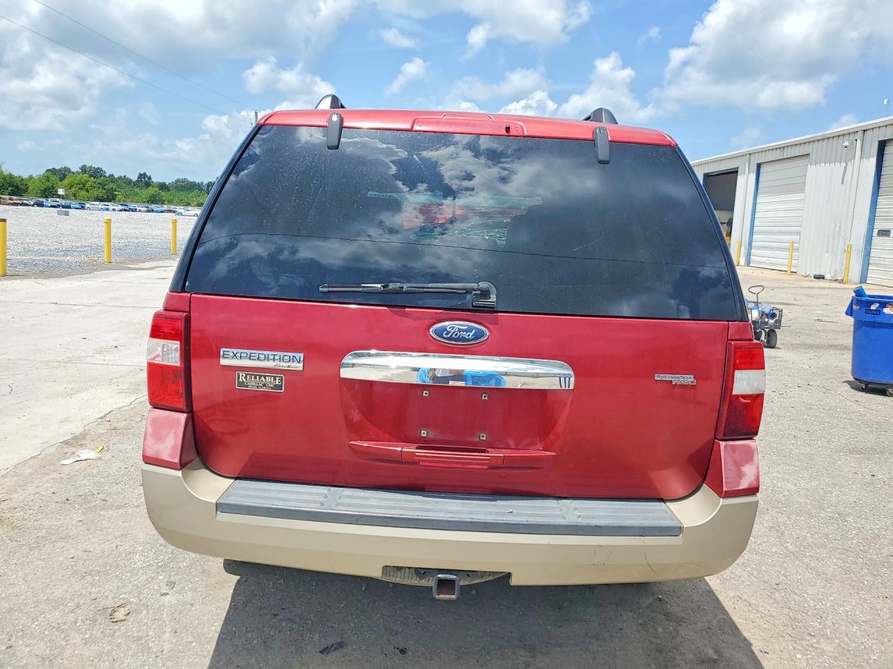2007 Ford Expedition Eddie Bauer Burgundy vin: 1FMFU17597LA53323
