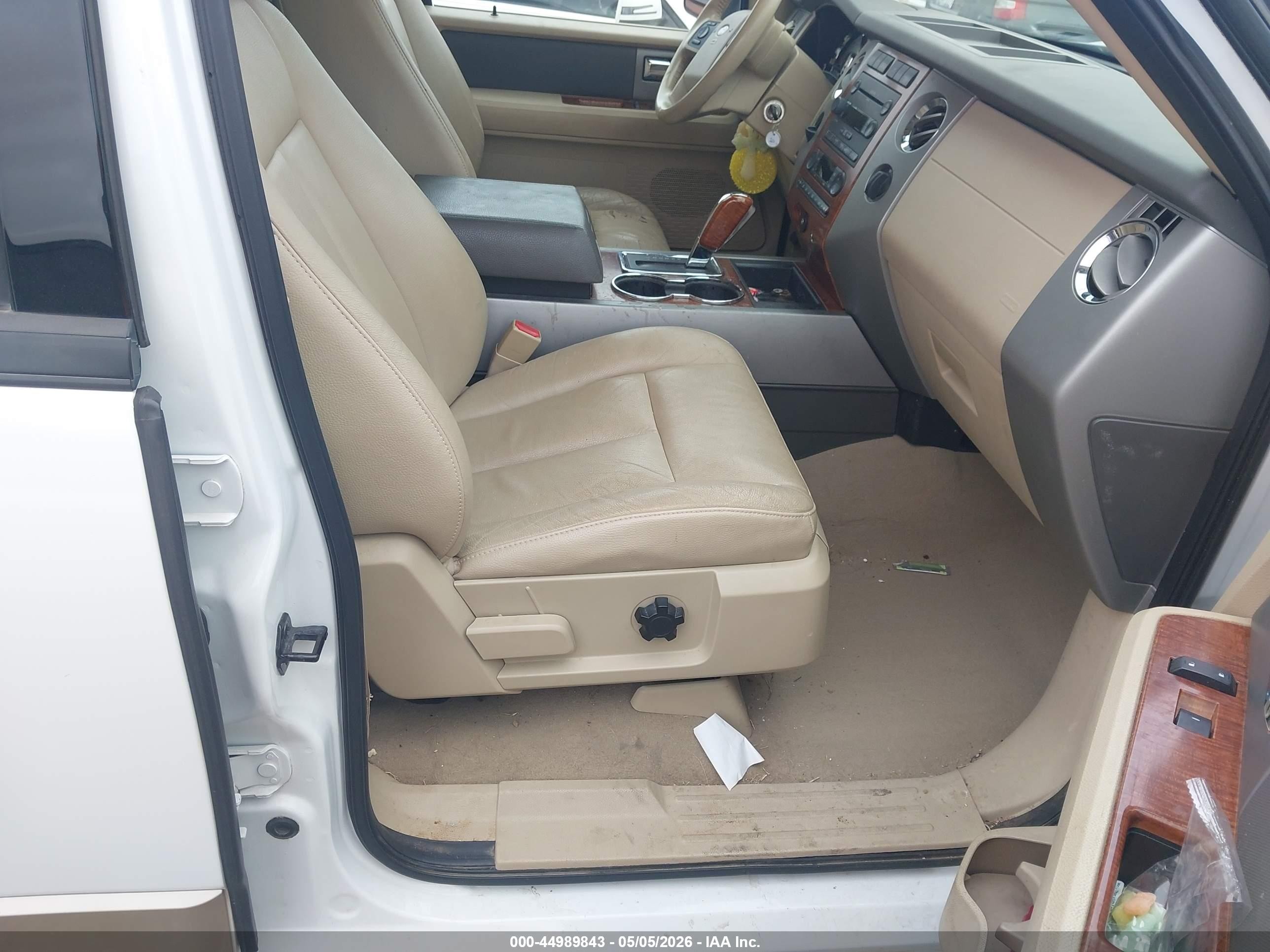 2007 Ford Expedition Eddie Bauer White vin: 1FMFU17597LA70915