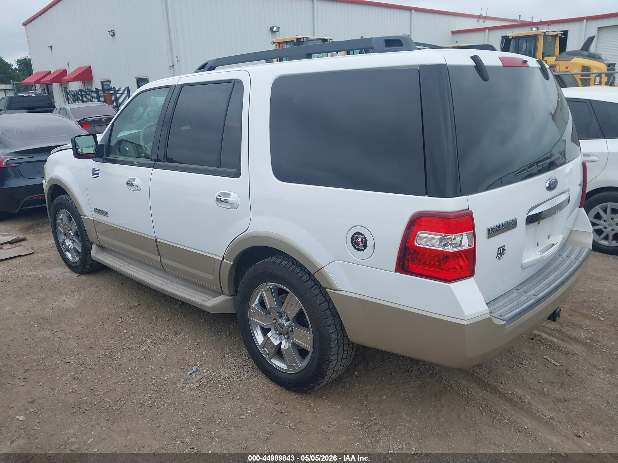 2007 Ford Expedition Eddie Bauer White vin: 1FMFU17597LA70915