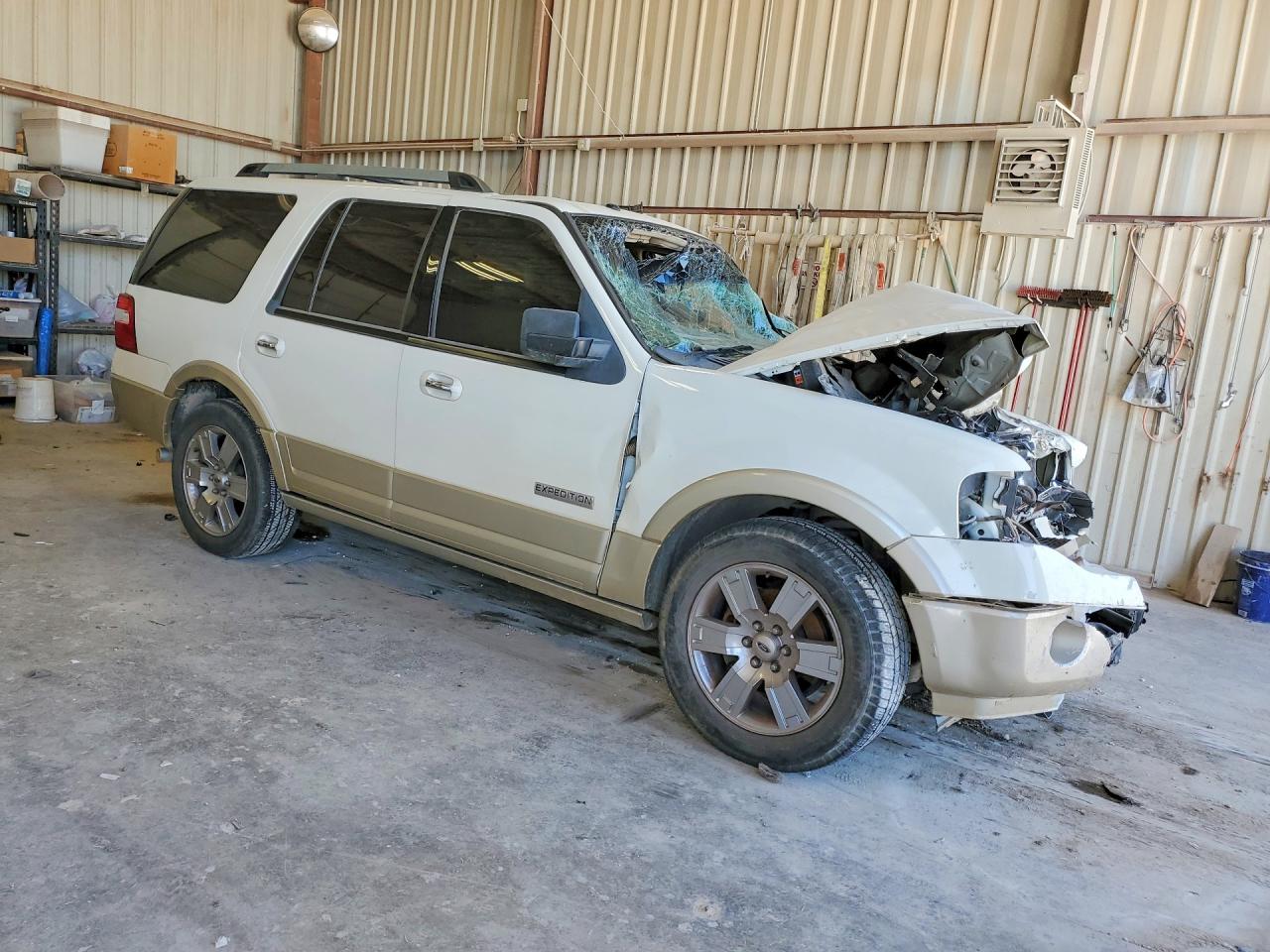 2008 Ford Expedition Eddie Bauer White vin: 1FMFU17598LA25202