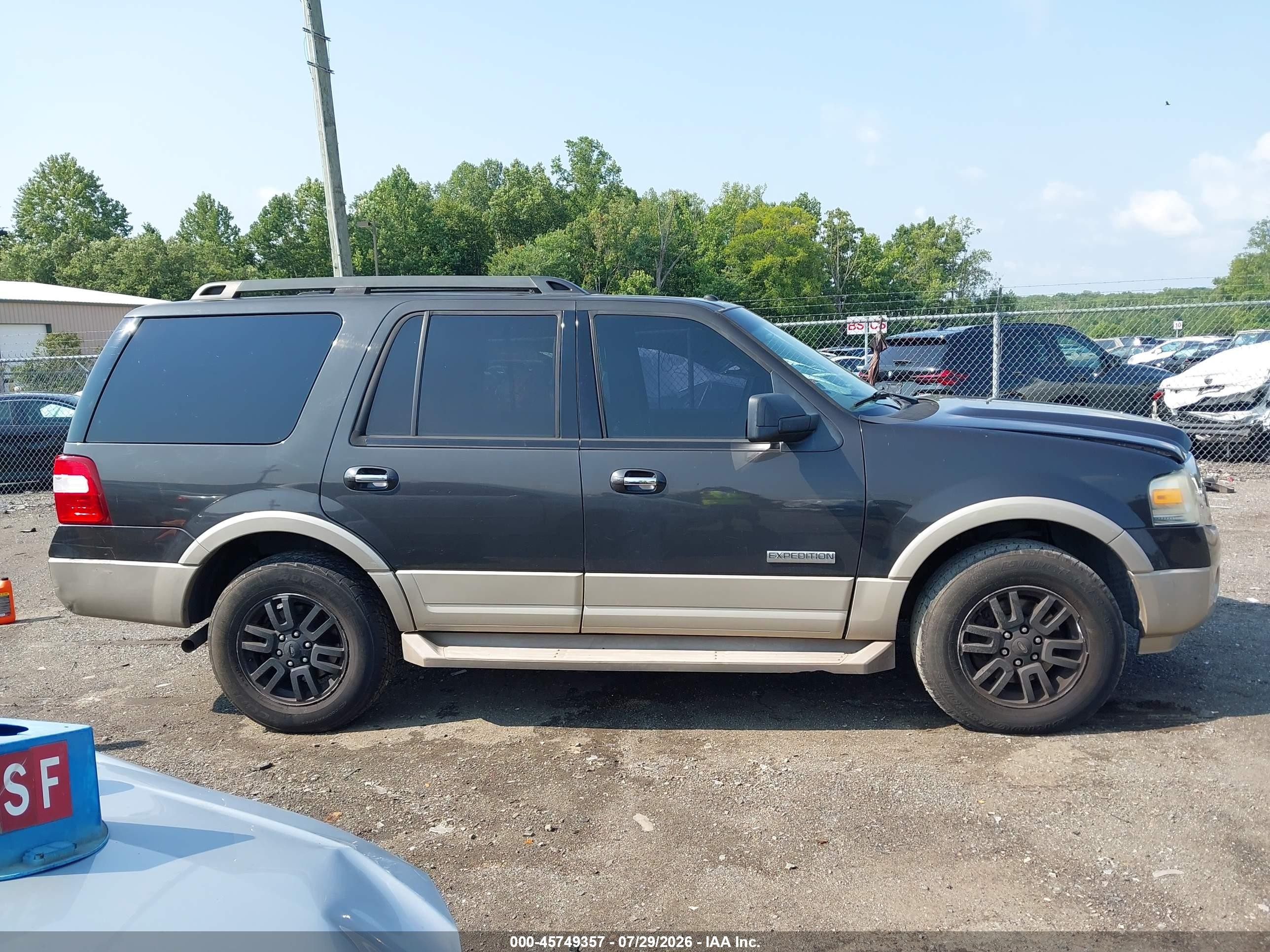 2007 Ford Expedition Eddie Bauer Gray vin: 1FMFU175X7LA63505