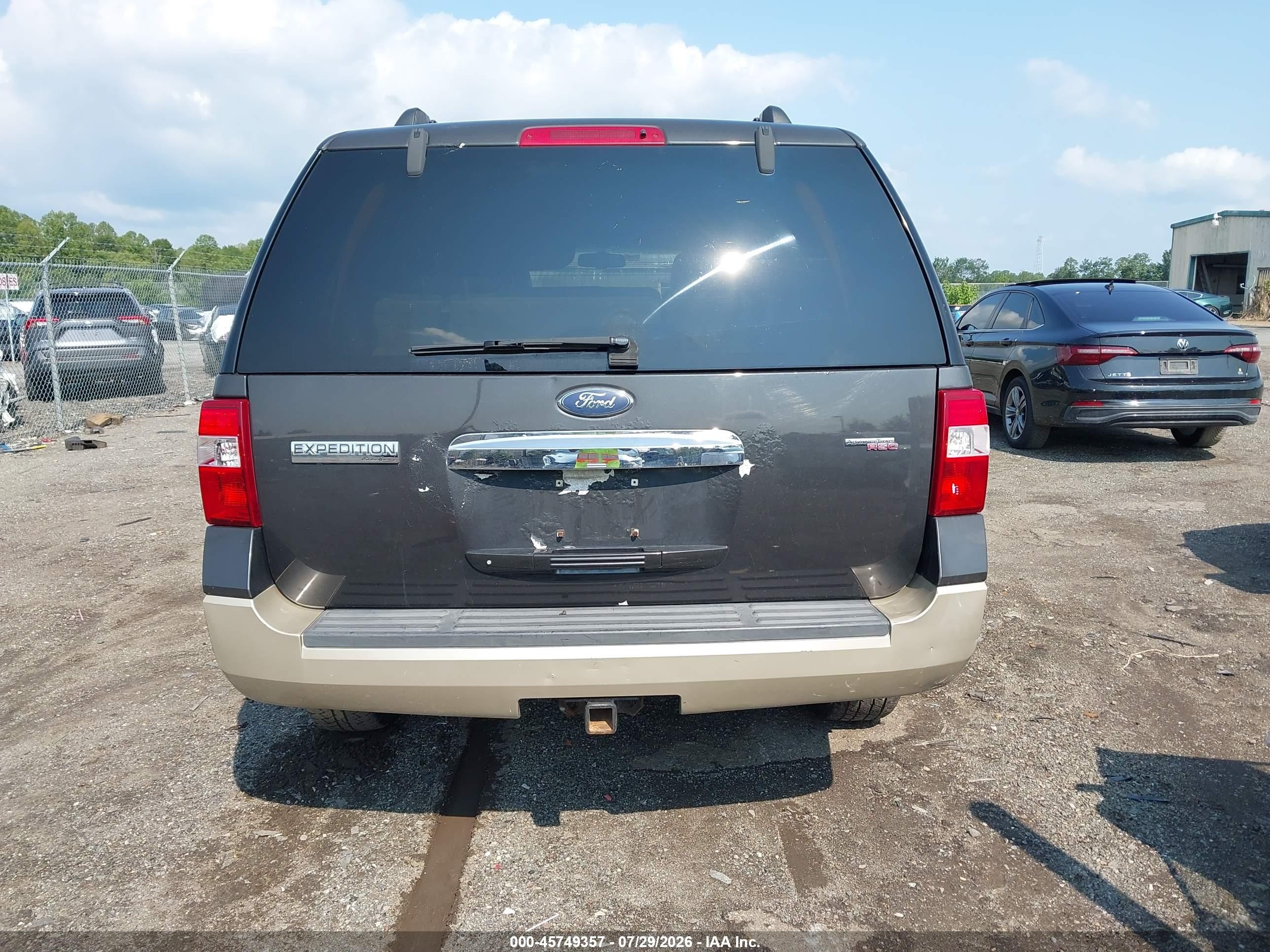 2007 Ford Expedition Eddie Bauer Gray vin: 1FMFU175X7LA63505
