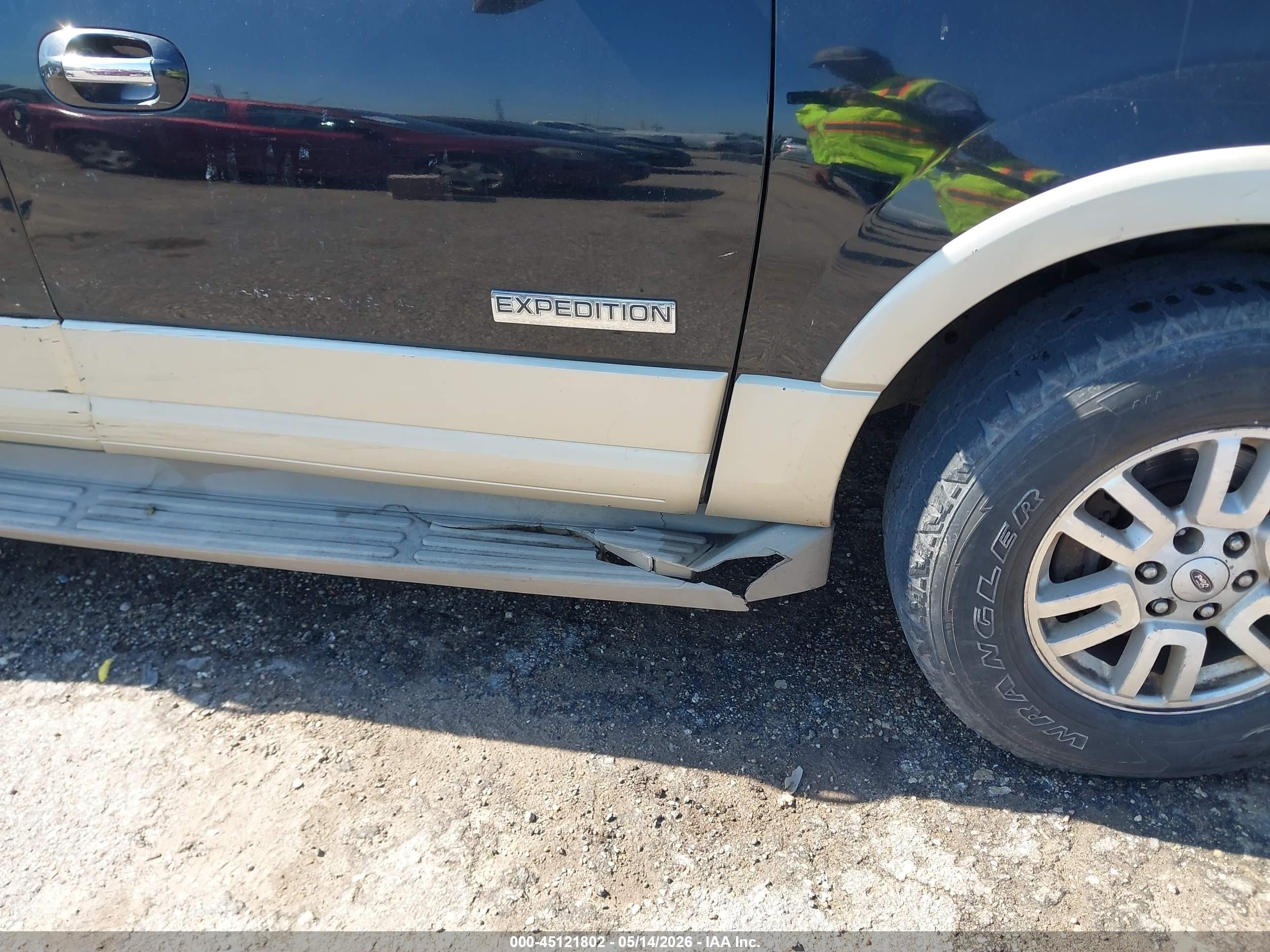 2008 Ford Expedition Eddie Bauer/king Ranch Black vin: 1FMFU175X8LA85327