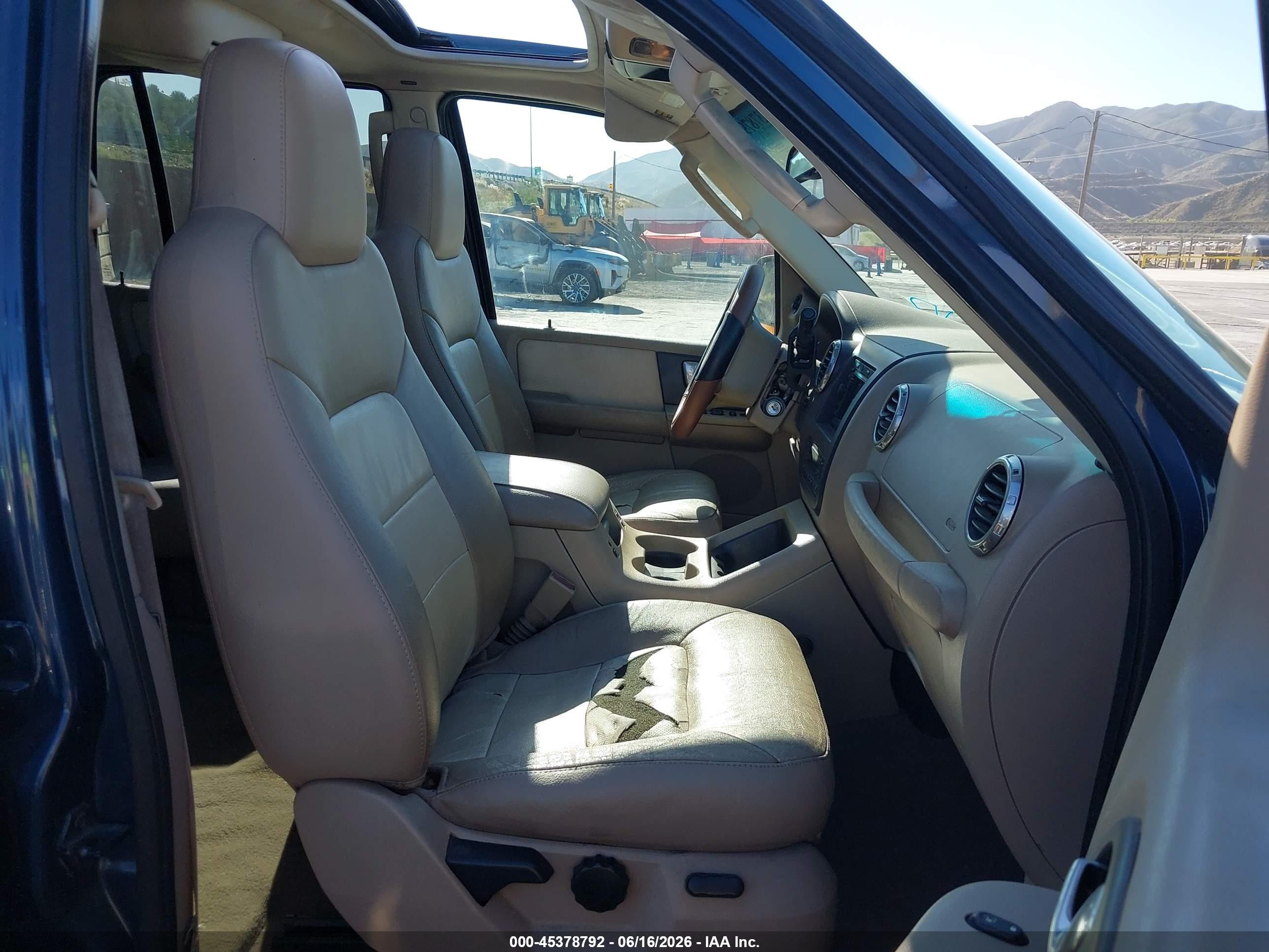 2003 Ford Expedition Eddie Bauer Синий vin: 1FMFU17L13LB82519