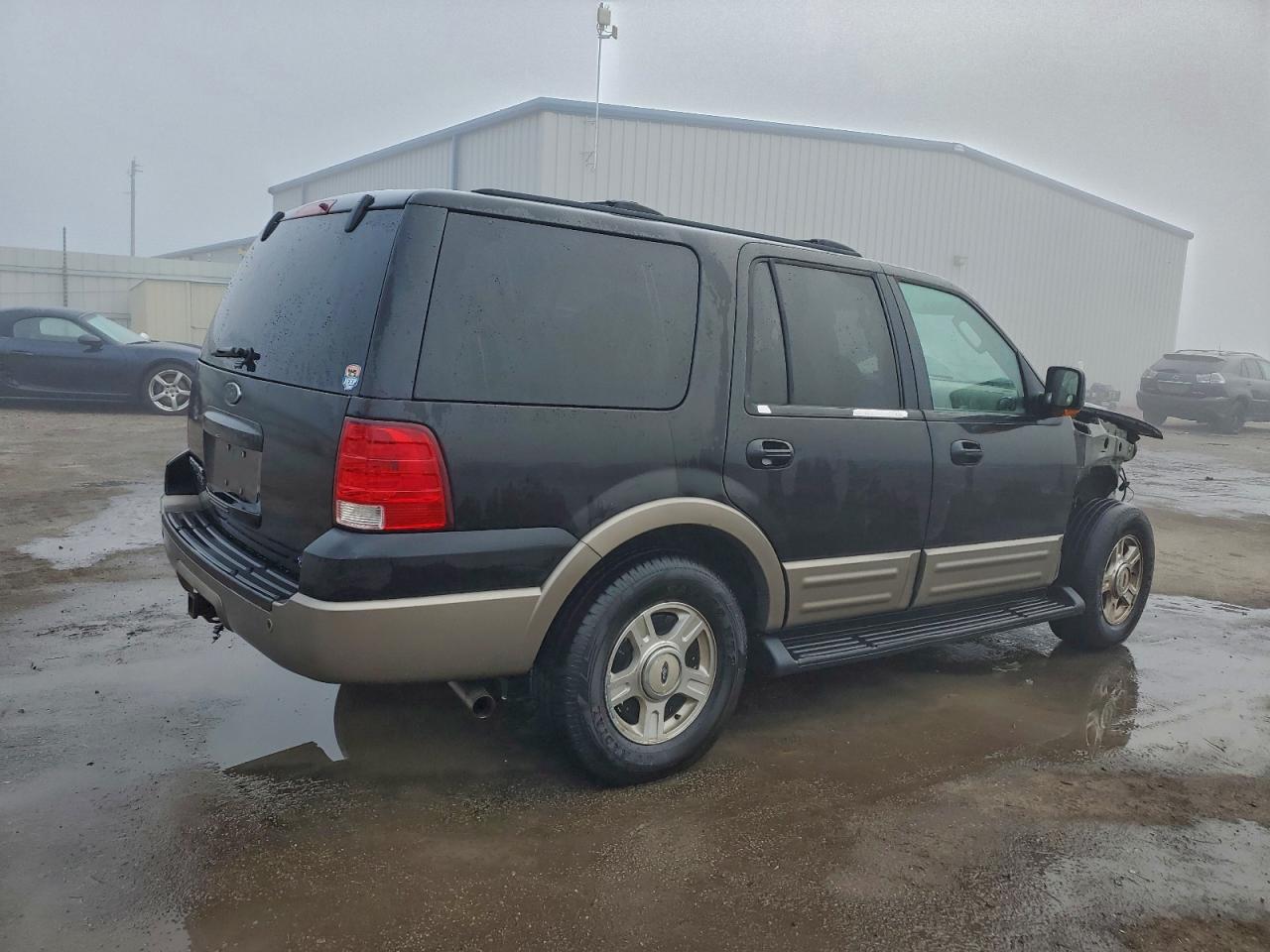 2003 Ford Expedition Eddie Bauer Black vin: 1FMFU17L43LA65355