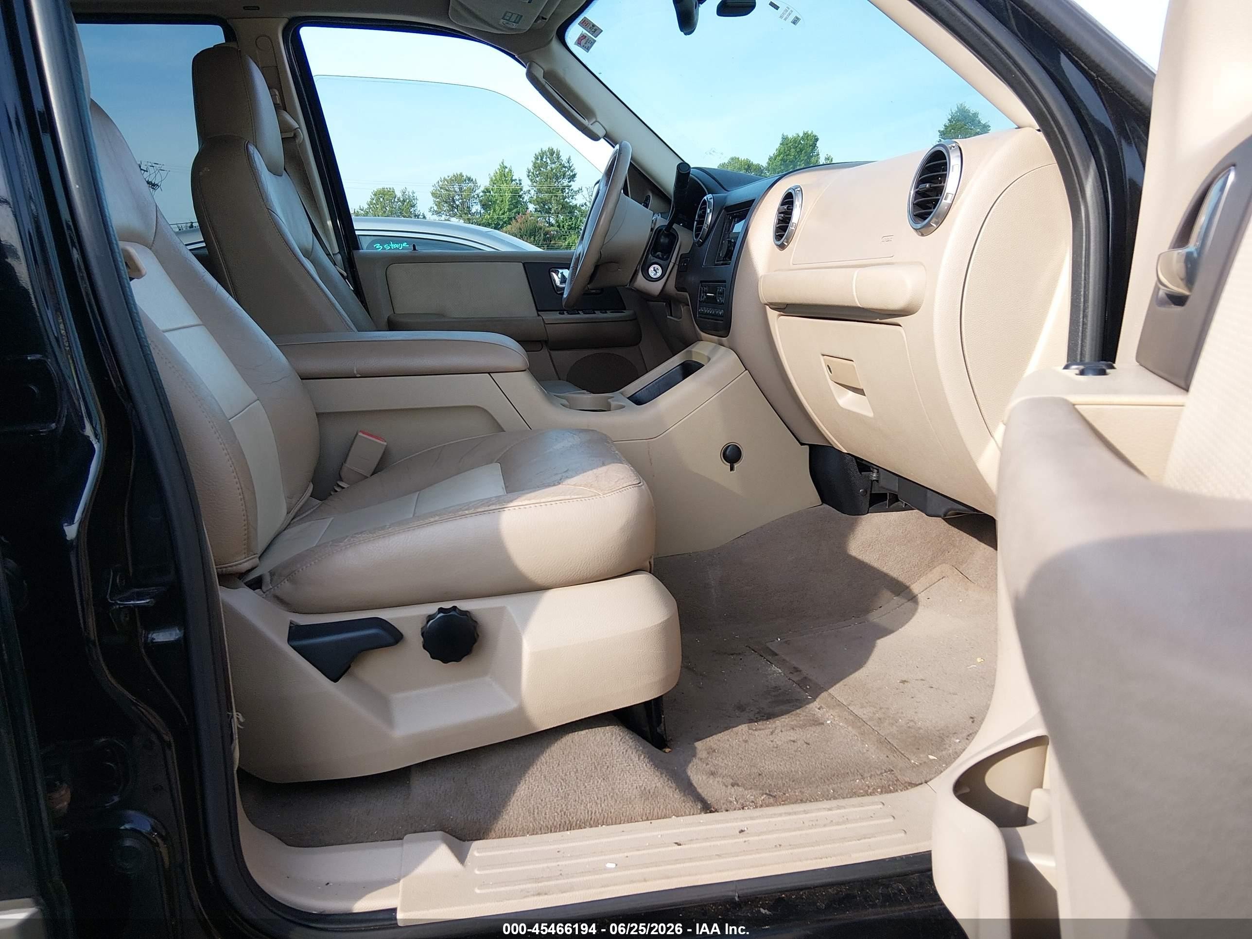 2003 Ford Expedition Eddie Bauer Black vin: 1FMFU17L53LB99131