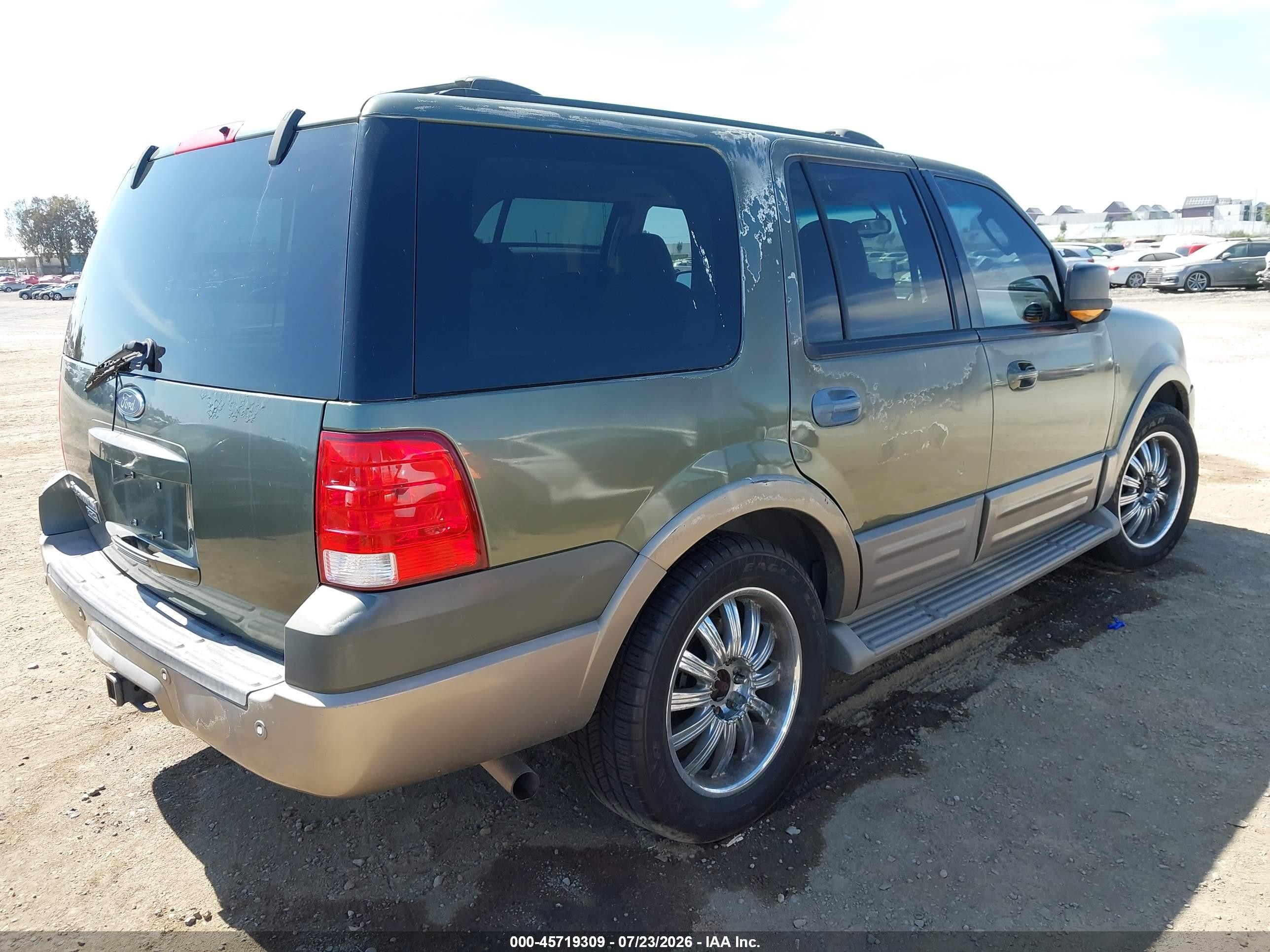 2004 Ford Expedition Eddie Bauer Green vin: 1FMFU17LX4LA34452