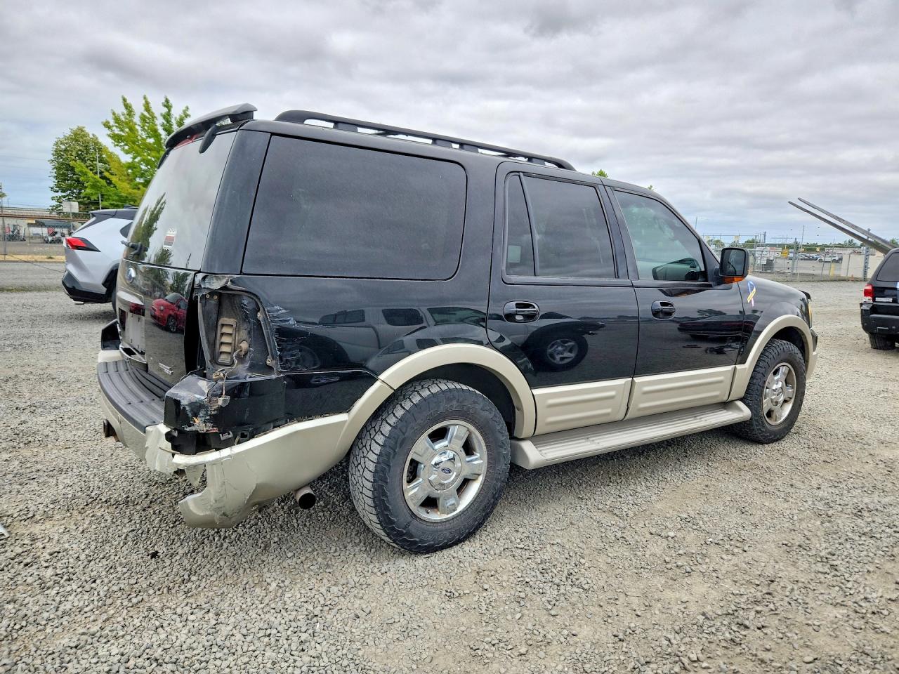 2005 Ford Expedition Eddie Bauer Black vin: 1FMFU18515LA10784