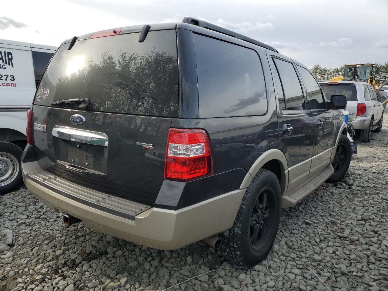 2007 Ford Expedition Eddie Bauer Gray vin: 1FMFU18517LA82443