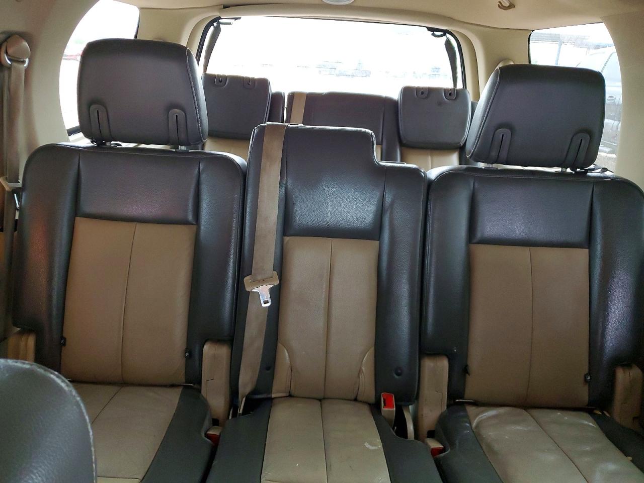 2007 Ford Expedition Eddie Bauer White vin: 1FMFU18527LA29797