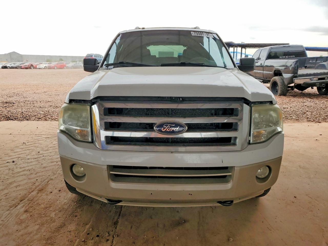 2007 Ford Expedition Eddie Bauer White vin: 1FMFU18527LA29797
