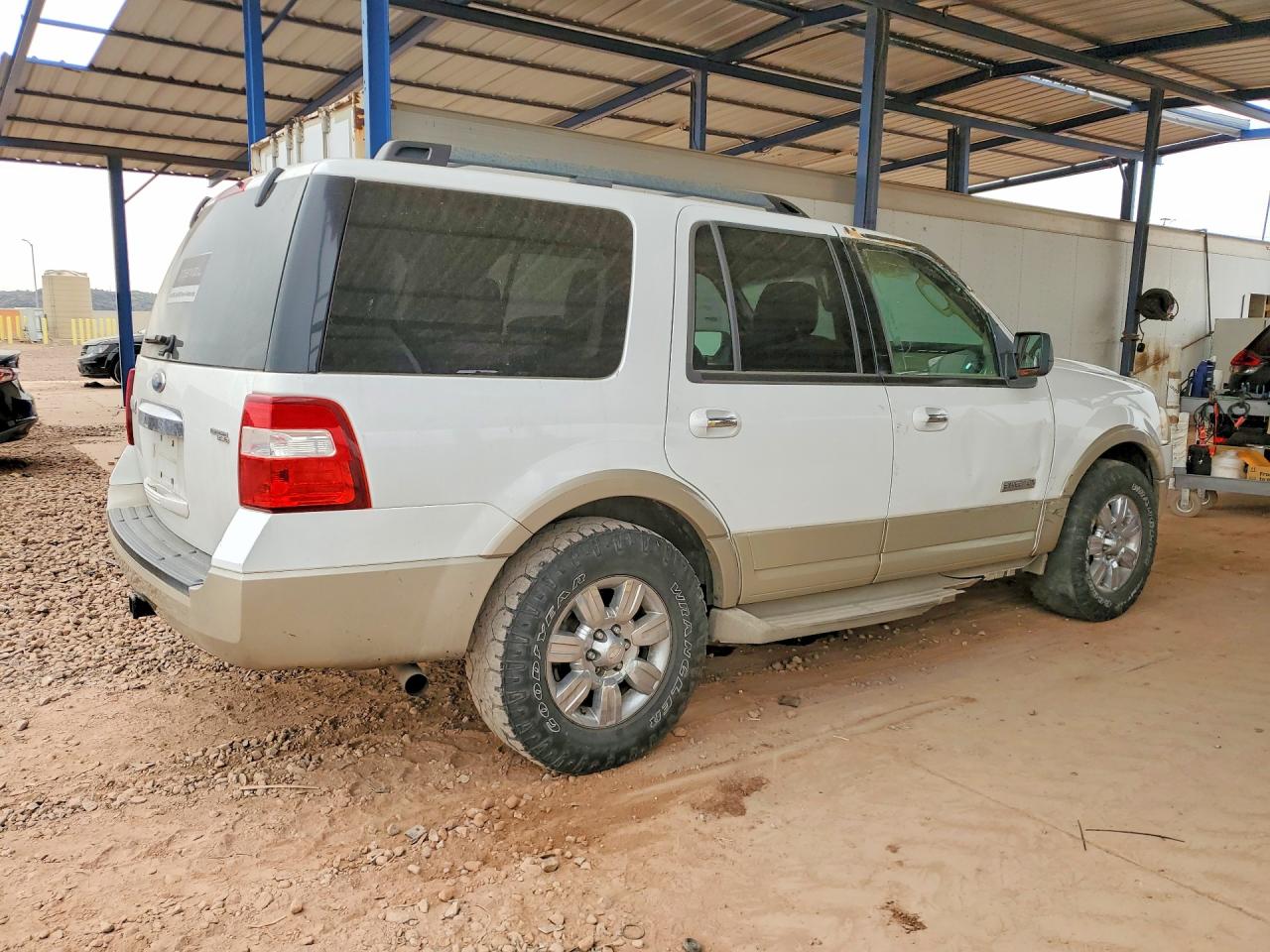 2007 Ford Expedition Eddie Bauer White vin: 1FMFU18527LA29797