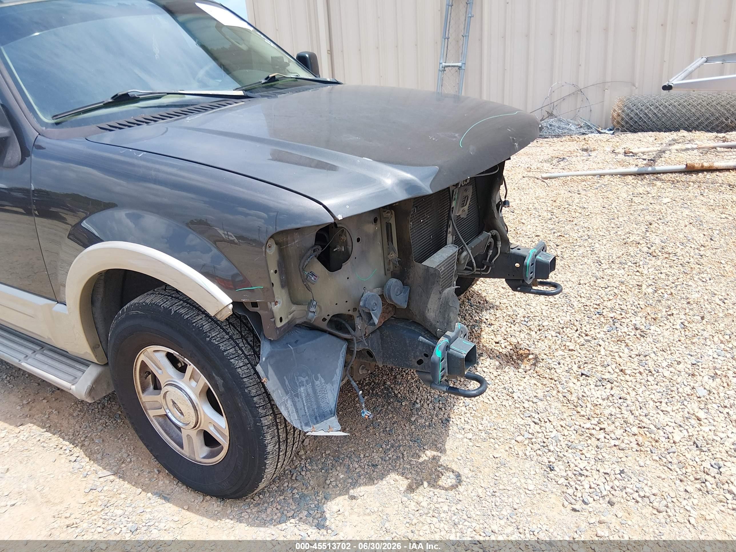 2006 Ford Expedition Eddie Bauer/king Ranch Серый vin: 1FMFU18546LA41304