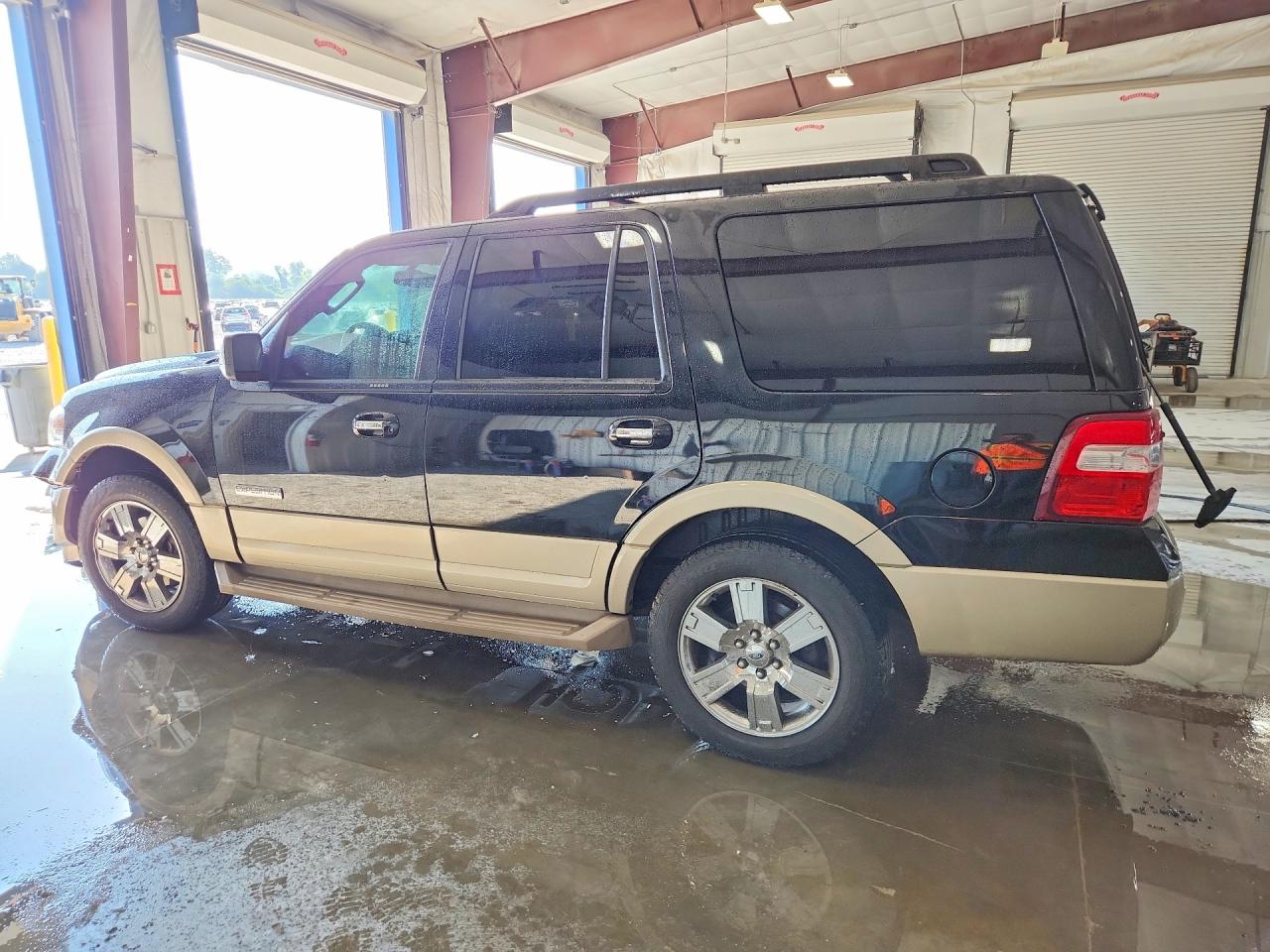 2008 Ford Expedition Eddie Bauer Black vin: 1FMFU18558LA09125