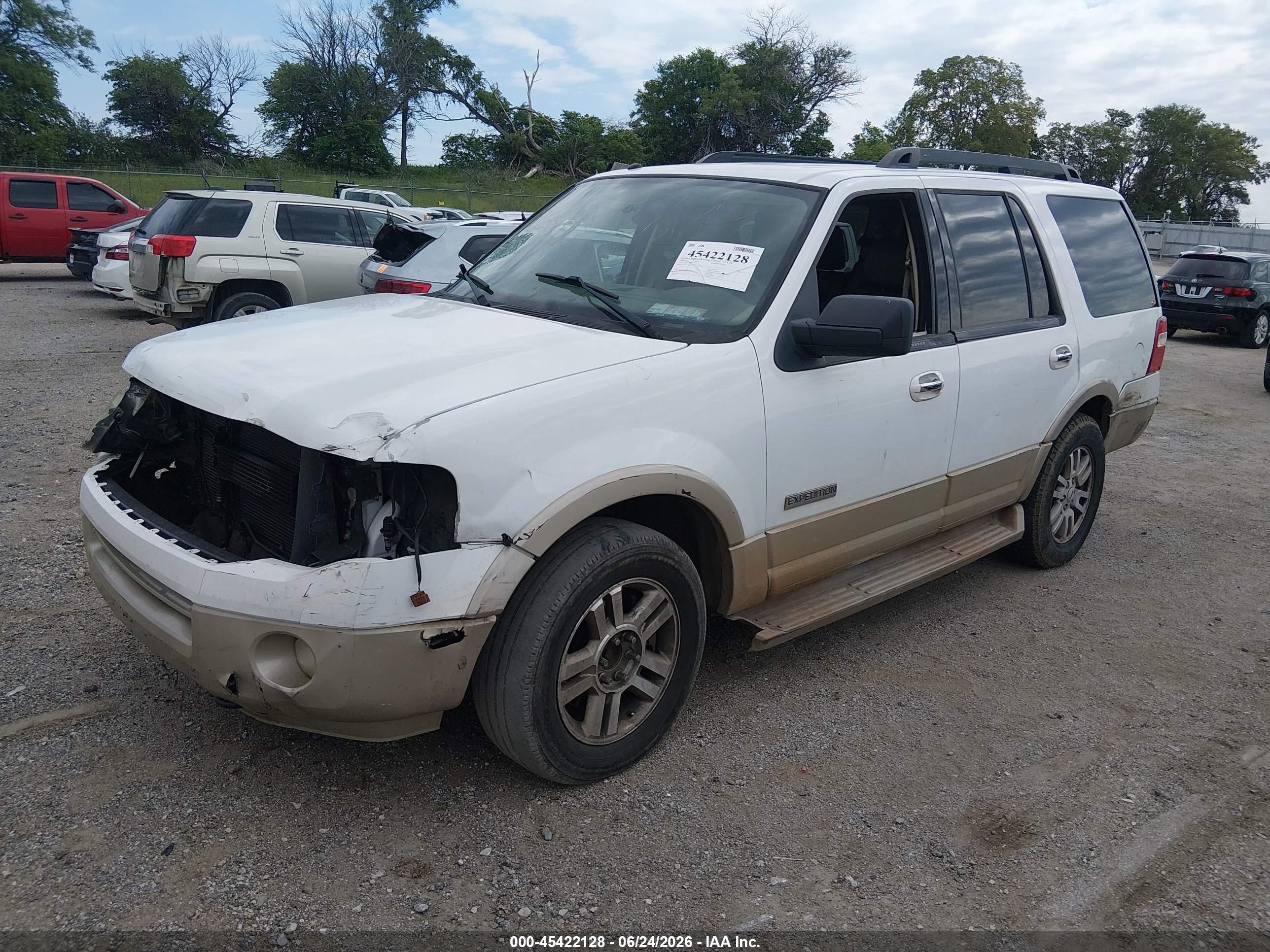 2007 Ford Expedition Eddie Bauer White vin: 1FMFU18567LA86262
