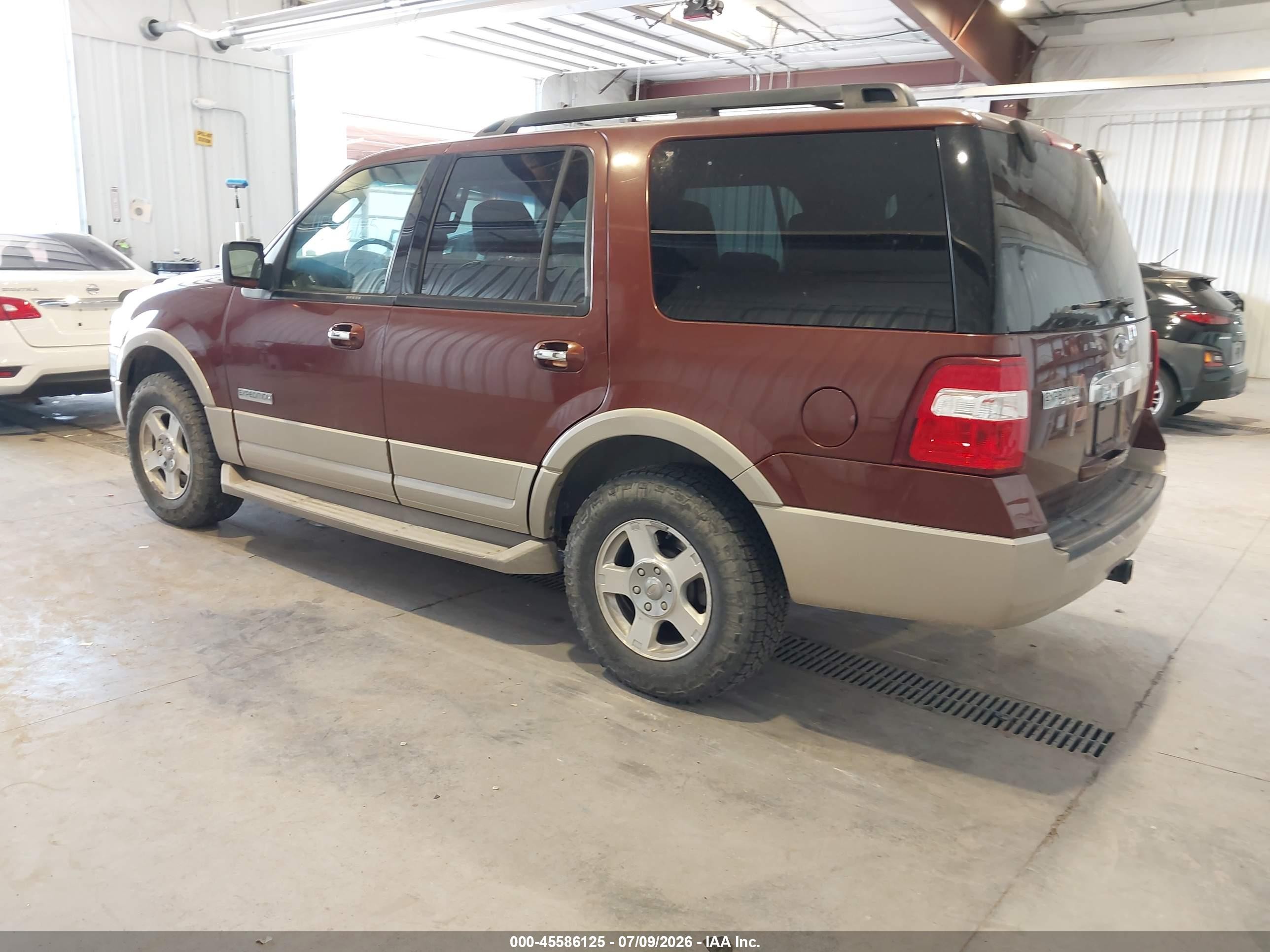 2007 Ford Expedition Eddie Bauer Dark Brown vin: 1FMFU18577LA91129