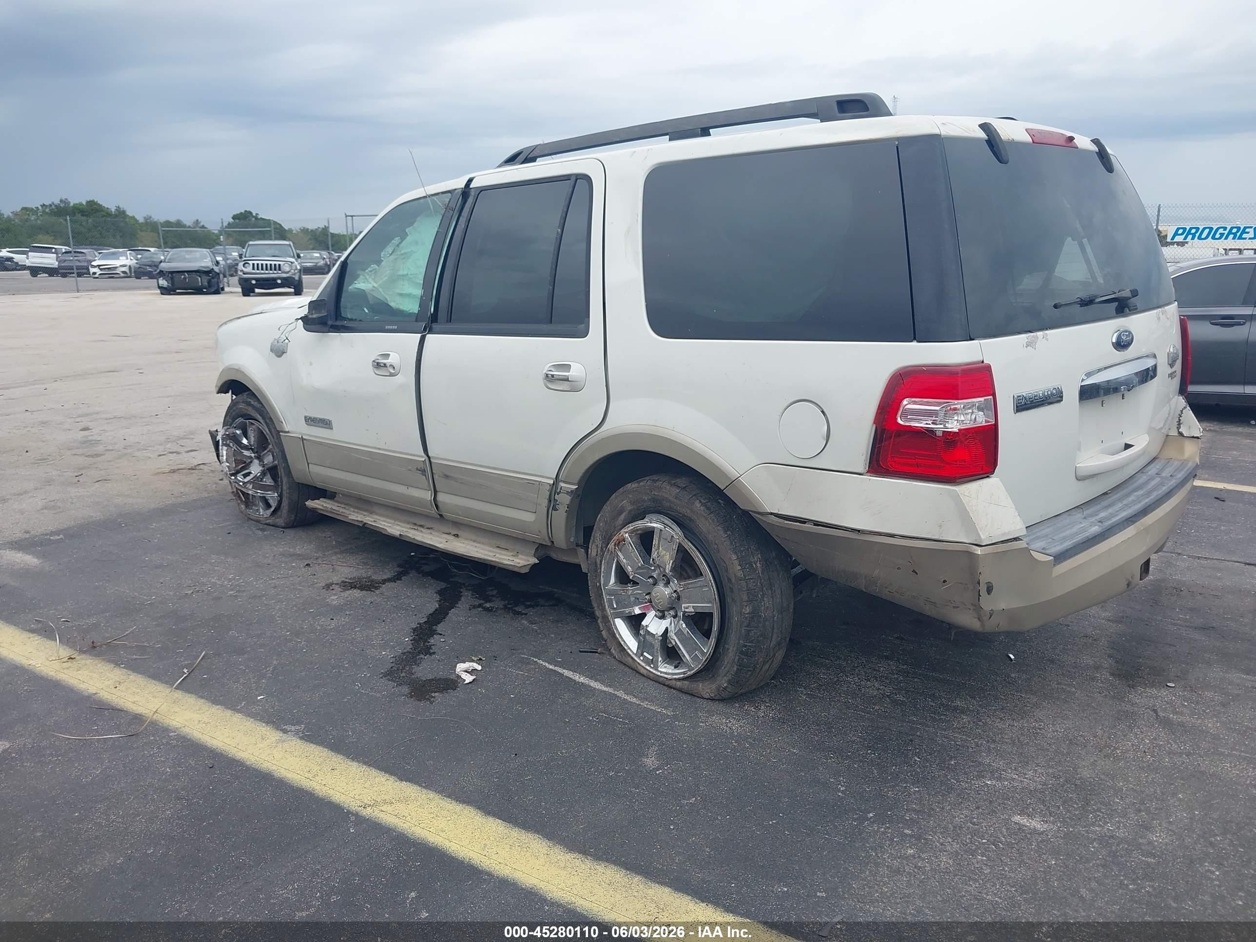 2008 Ford Expedition Eddie Bauer/king Ranch White vin: 1FMFU18598LA77217