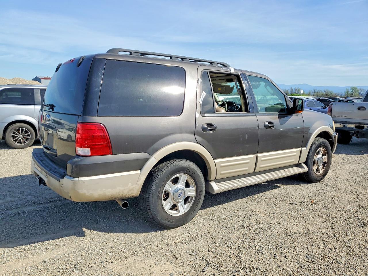 2006 Ford Expedition Eddie Bauer Серый vin: 1FMFU185X6LA39220