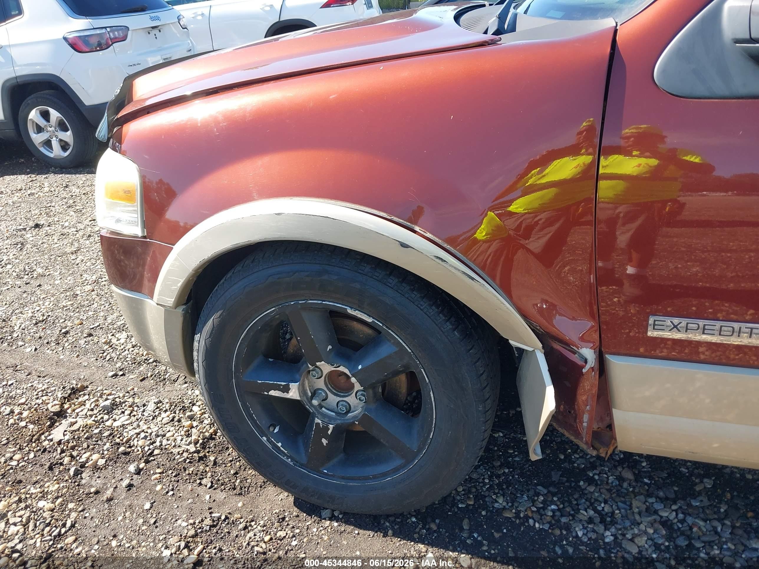 2007 Ford Expedition Eddie Bauer Brown vin: 1FMFU185X7LA15789