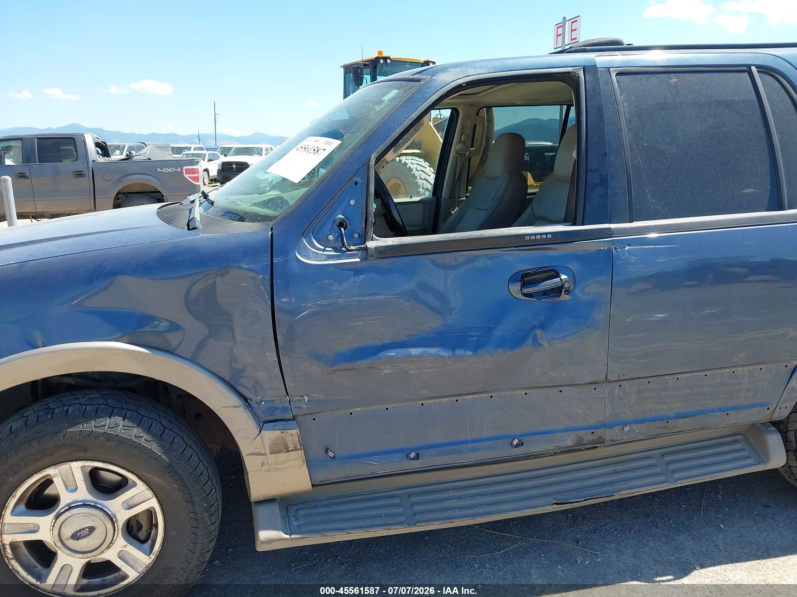 2004 Ford Expedition Eddie Bauer Blue vin: 1FMFU18L04LA47287